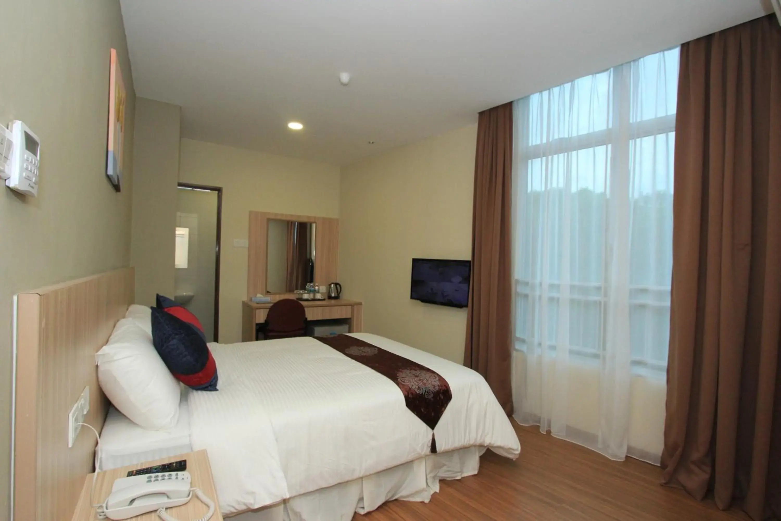 Photo of the whole room, Bed in Veer Hotel Photo of the whole room, Bed in Veer Hotel