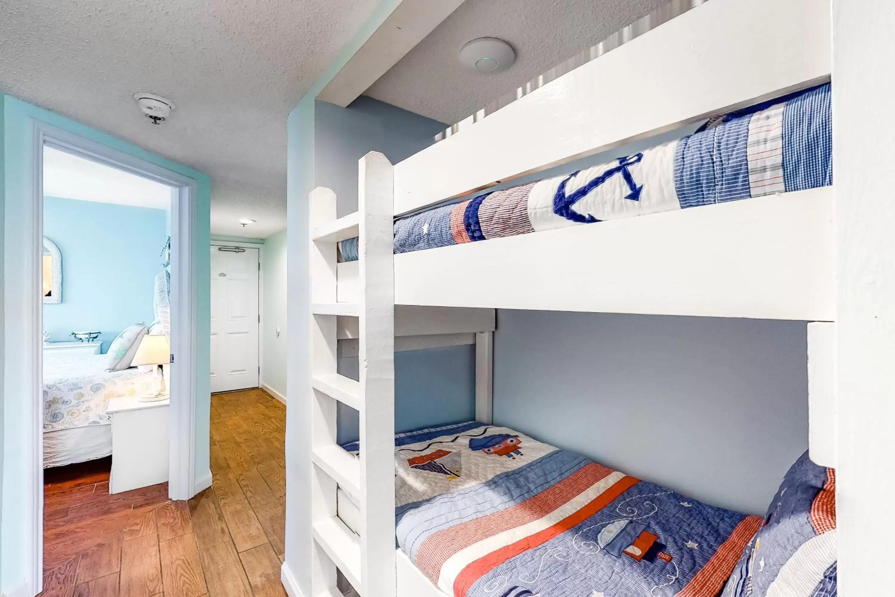 Bunk Bed in Tradewinds #1008