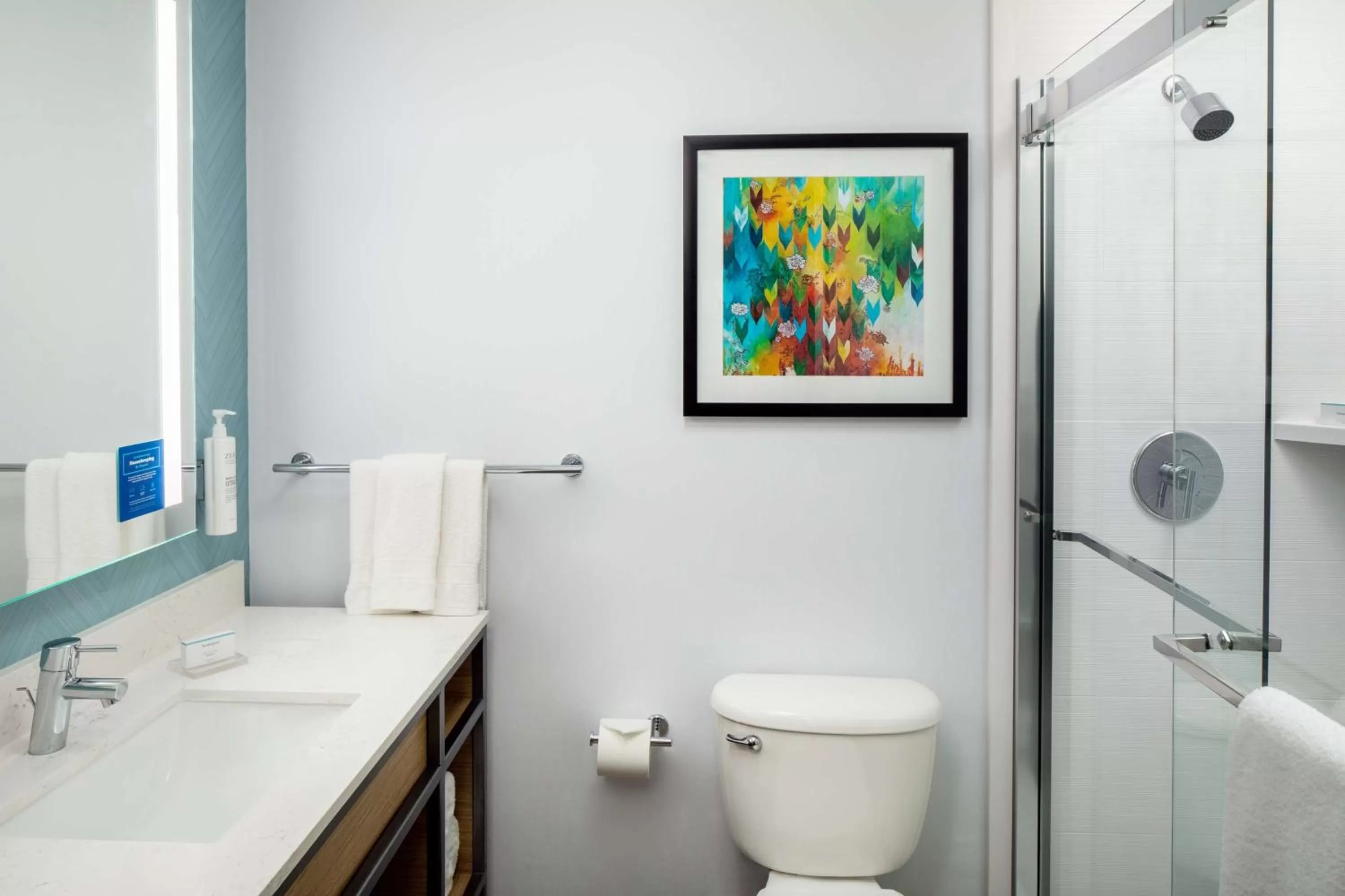 Bathroom in Hilton Garden Inn Arcadia/Pasadena Area