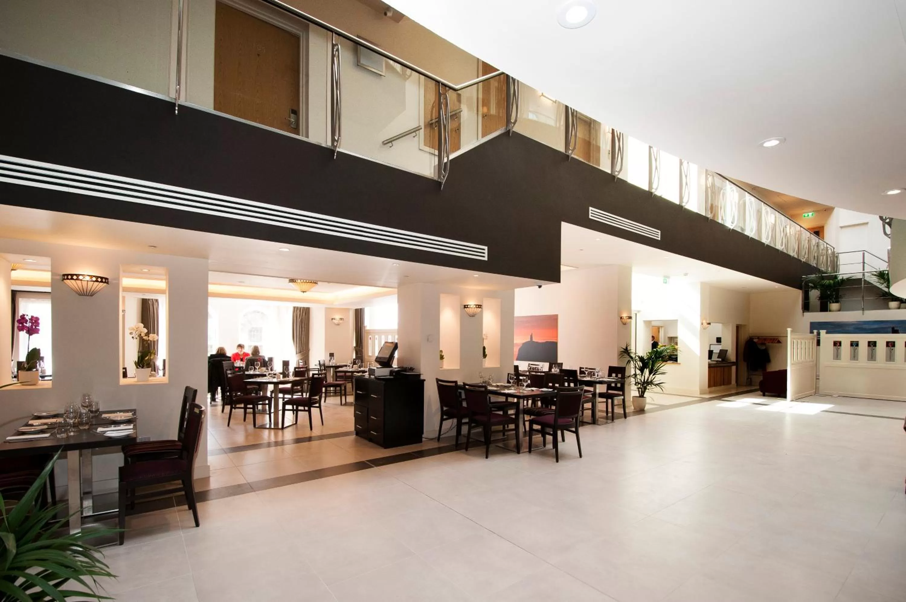 Lobby or reception in Mannin Hotel