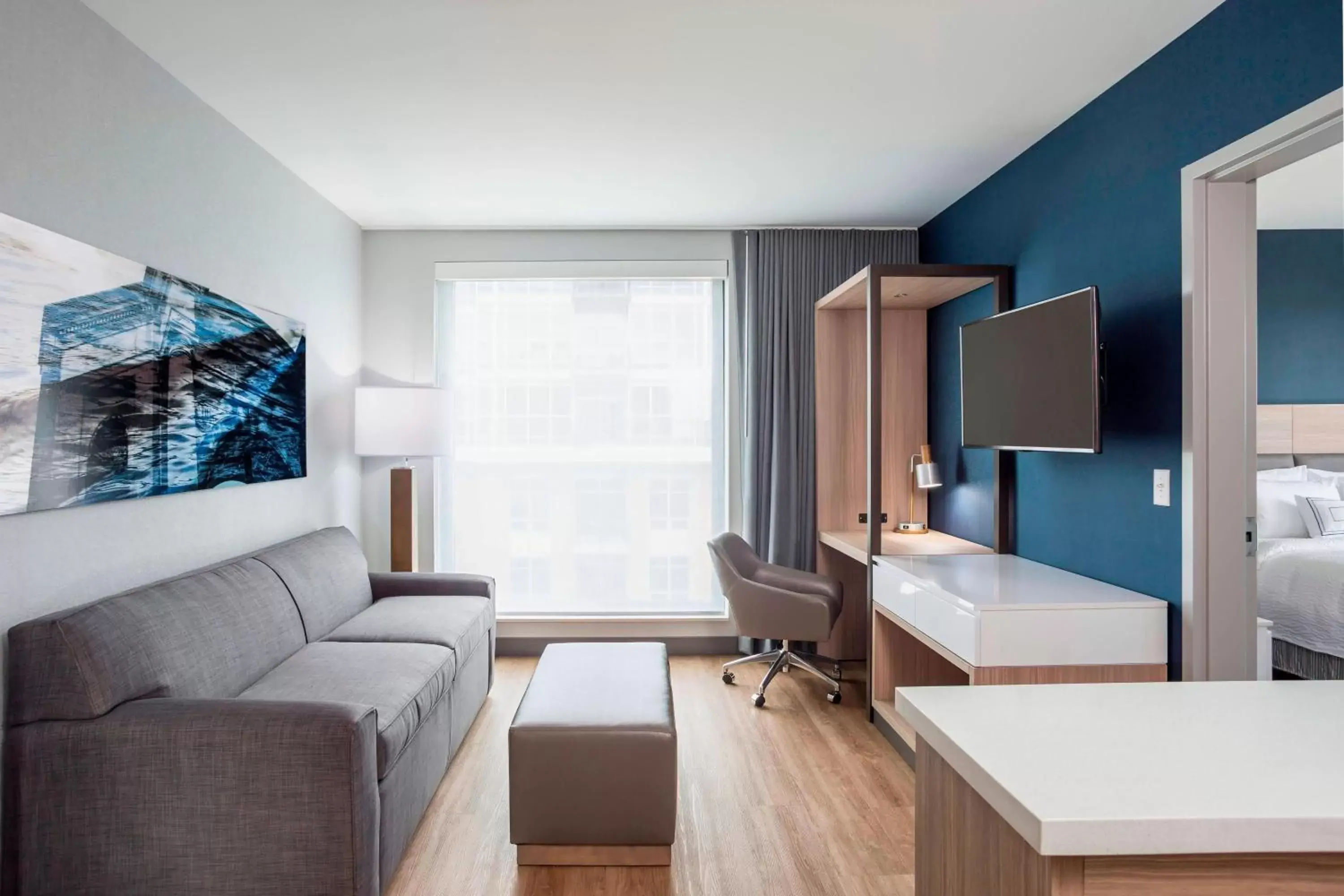 Living room, Seating Area in SpringHill Suites Madison