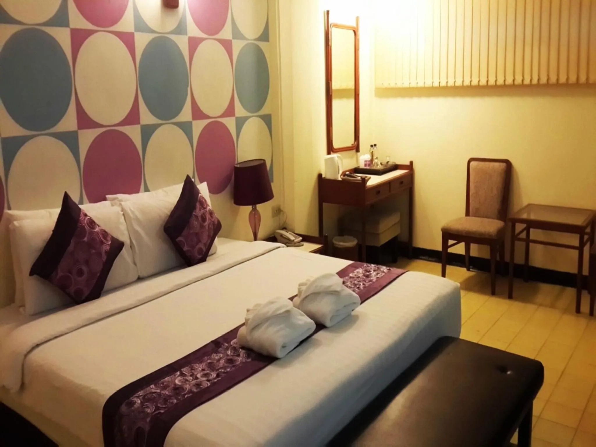 Bedroom, Bed in Sawasdee Sukhumvit Inn