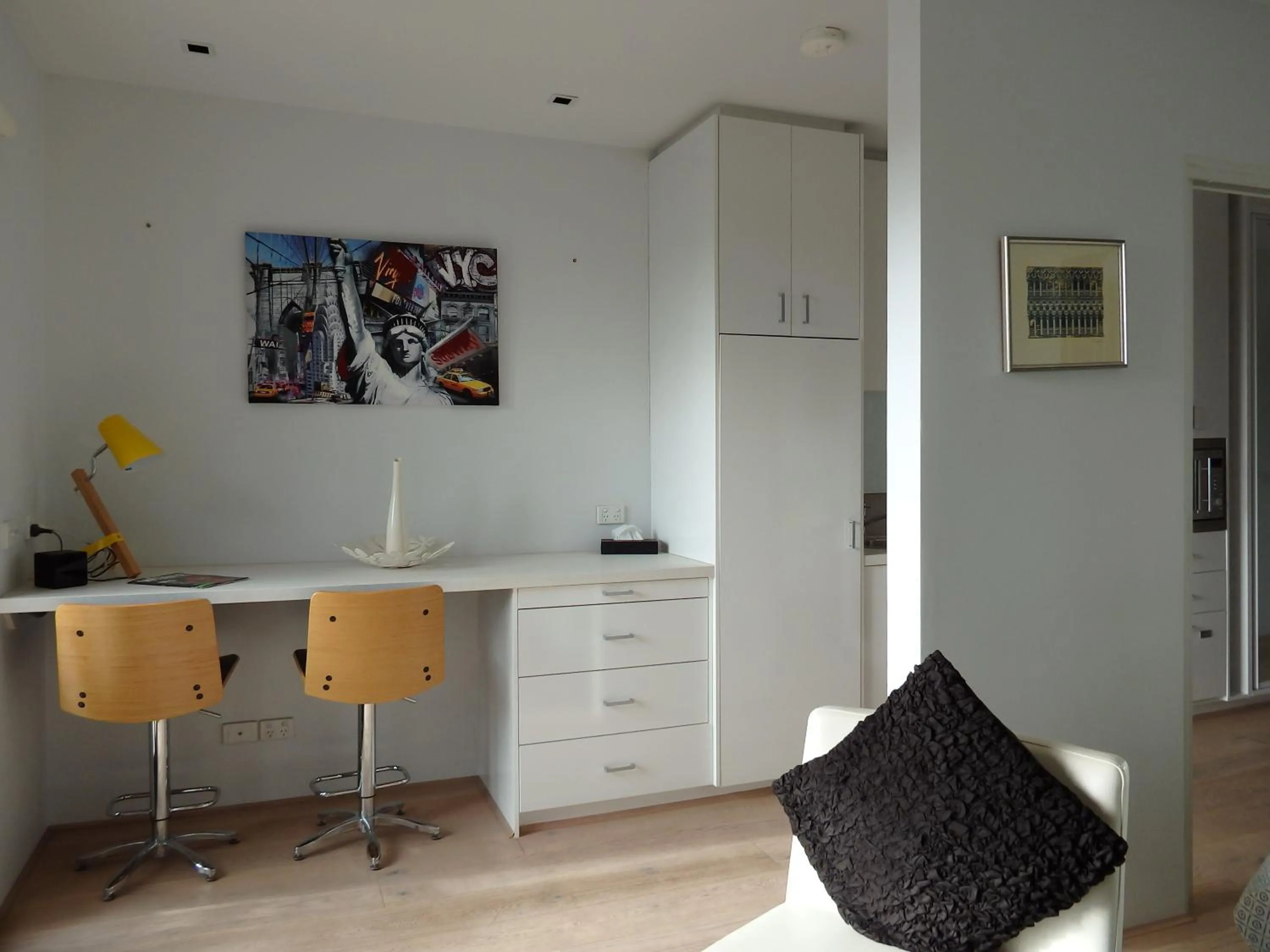 Seating area in Hiigh Apartments