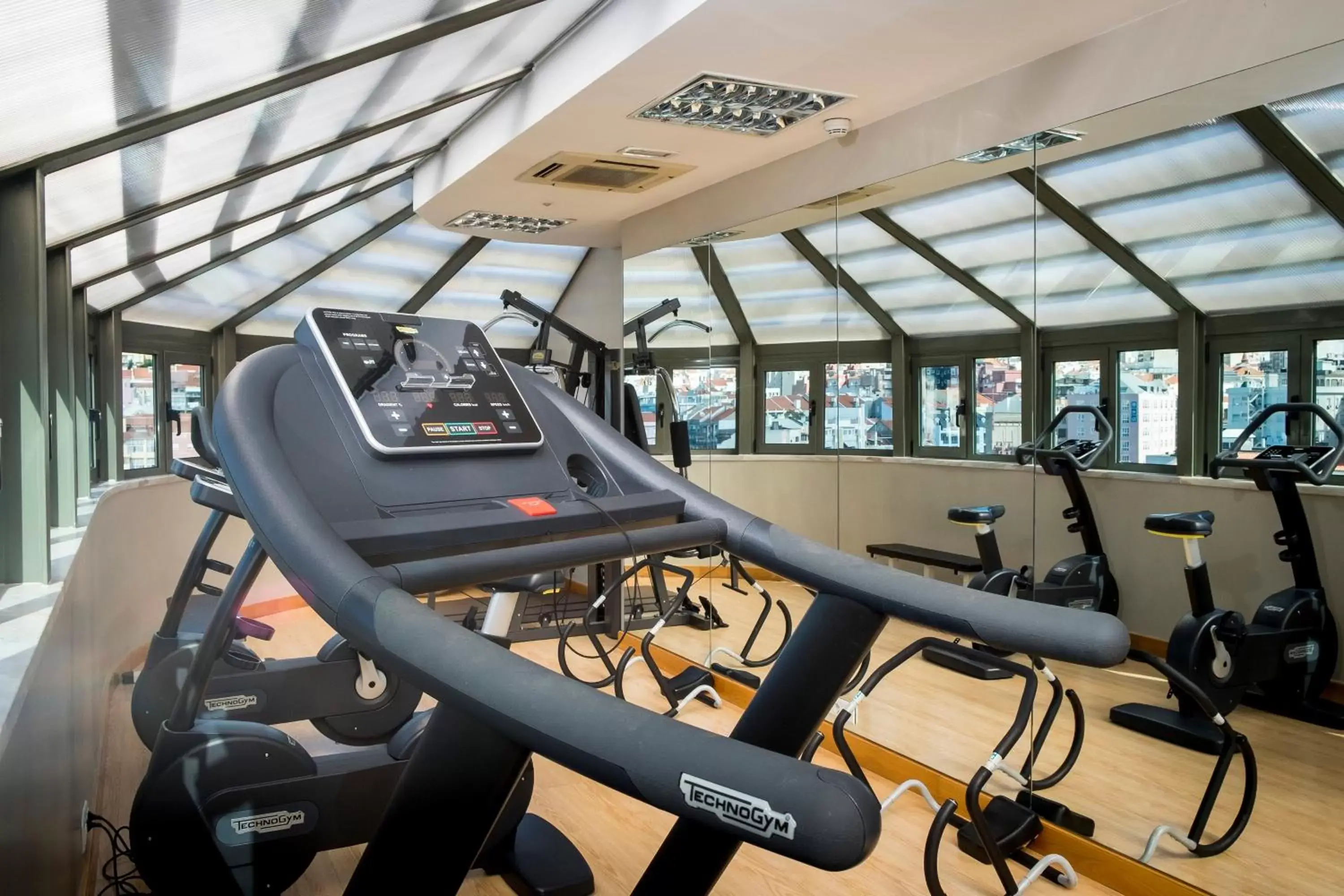 Fitness centre/facilities, Fitness Center/Facilities in Hotel Dom Carlos Liberty