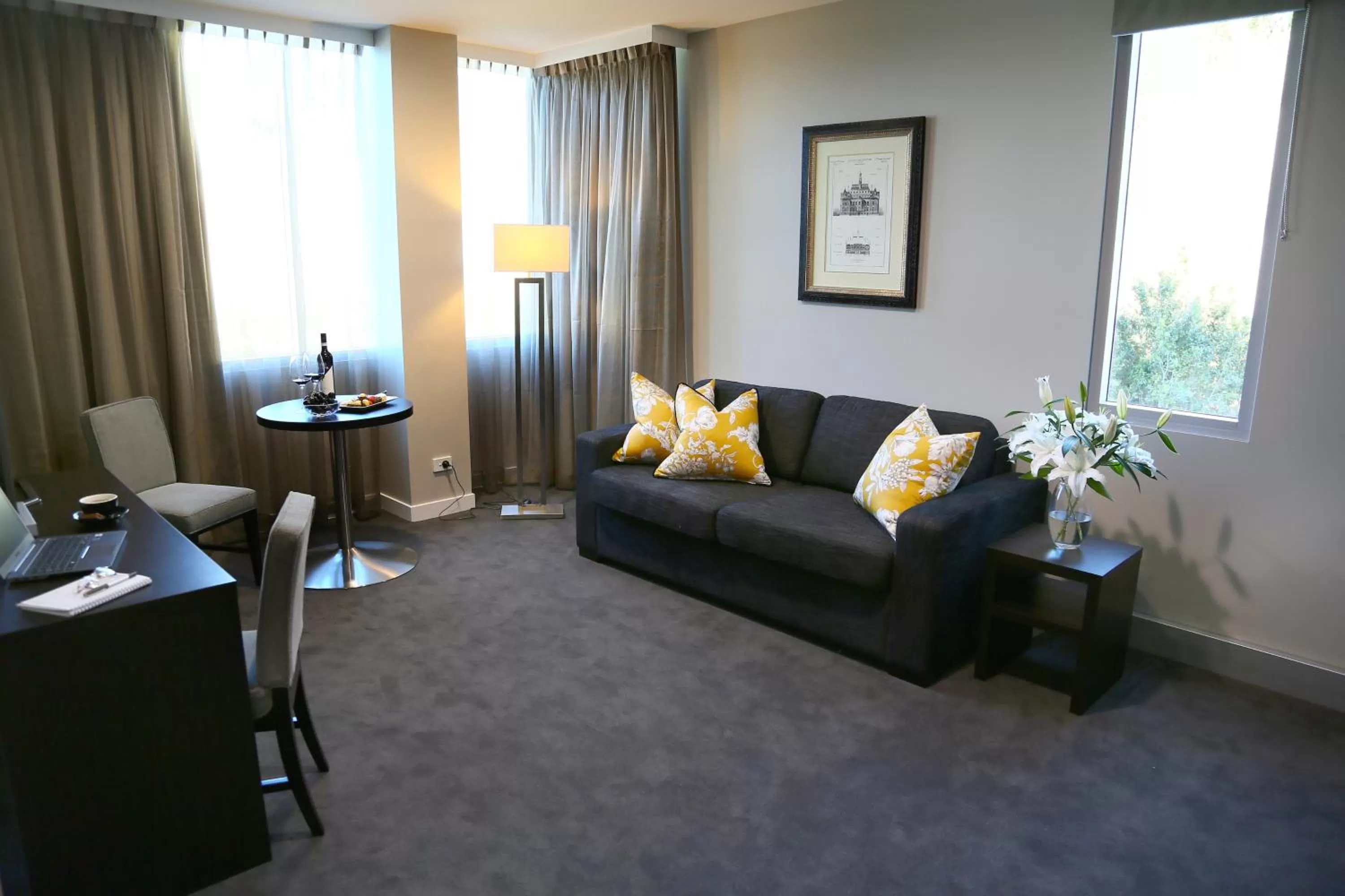 Living room in Springfield Lakes Boutique Hotel