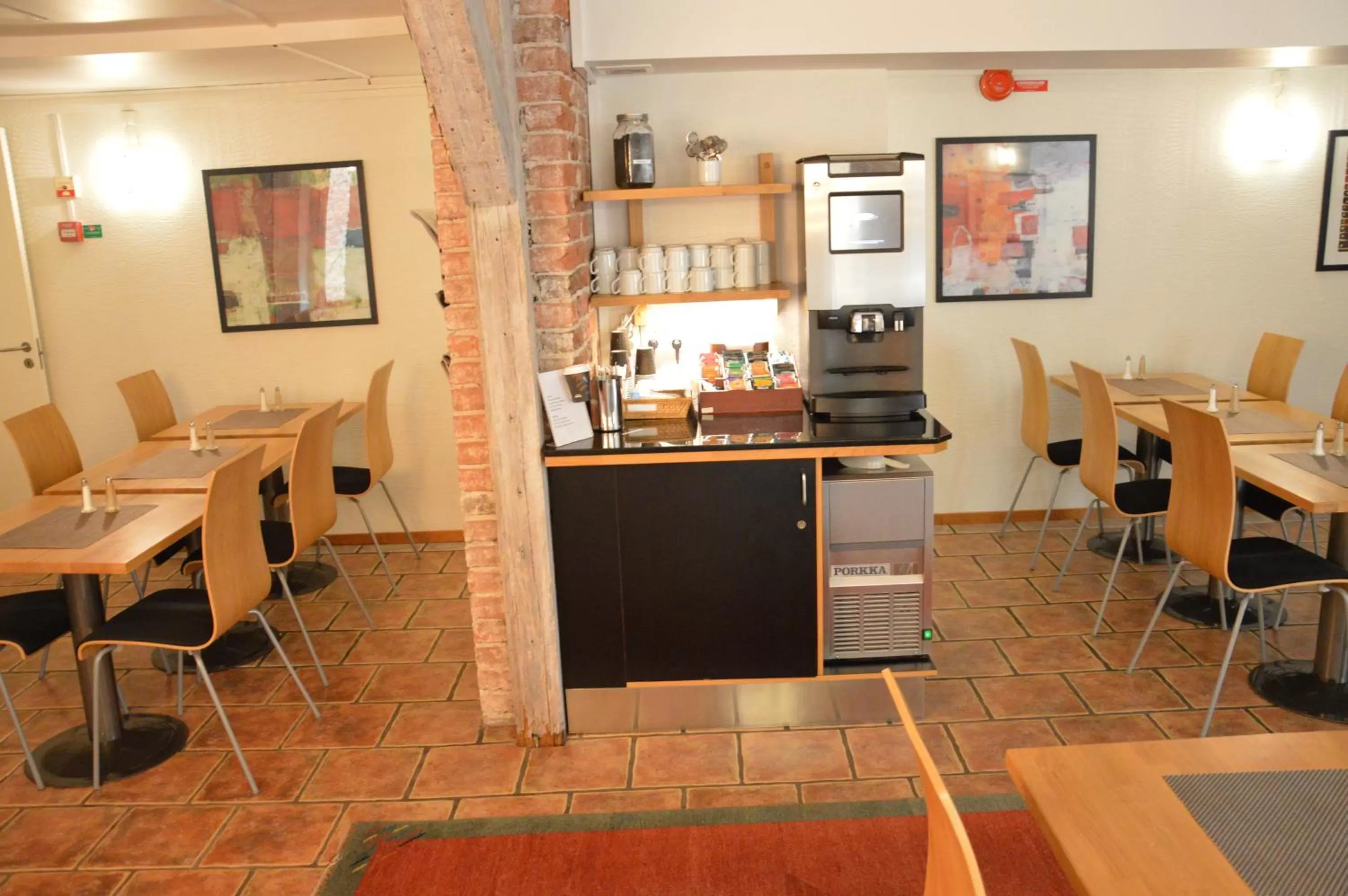 Restaurant/places to eat in Best Western Hotel Anno 1937