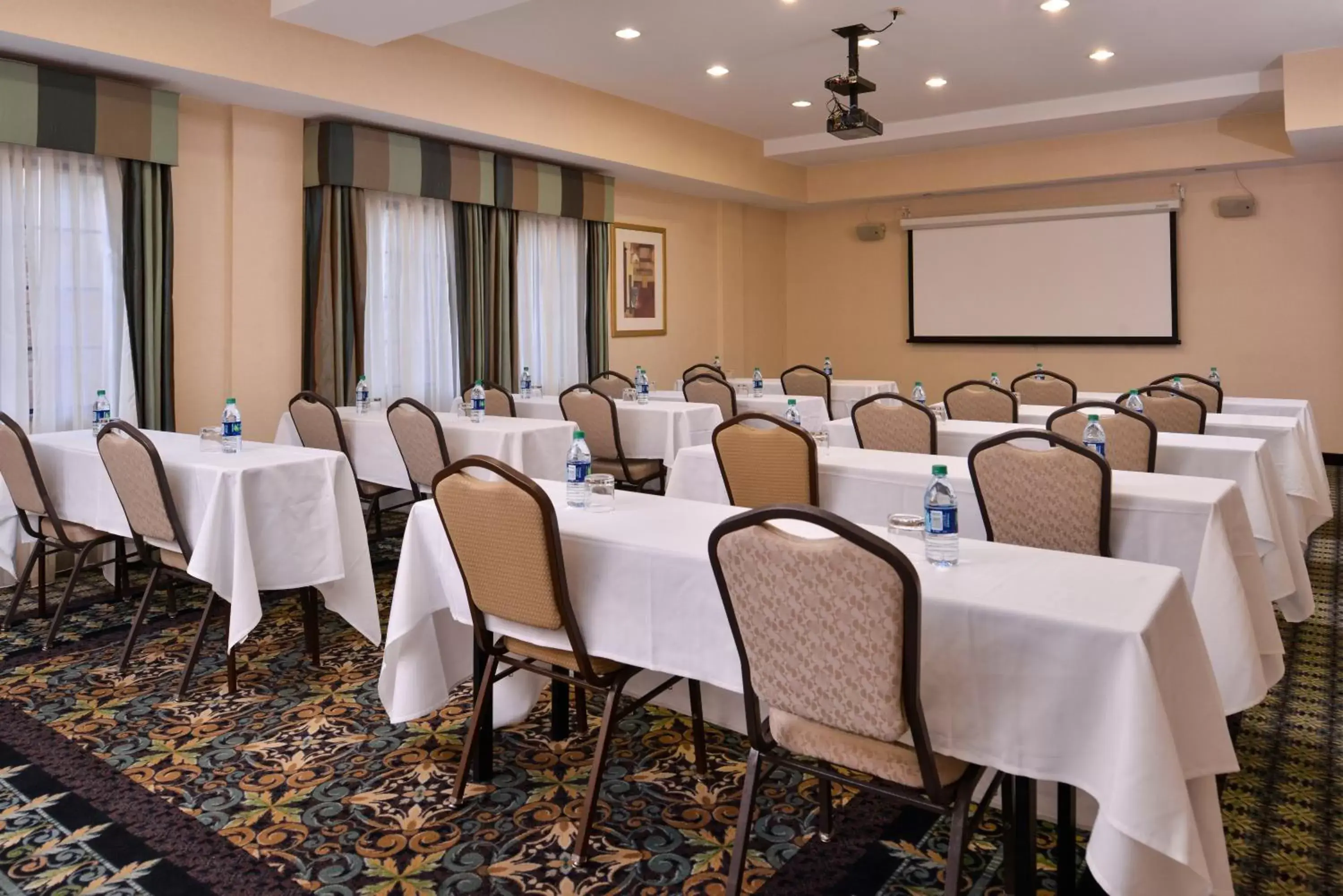 Meeting/conference room in Staybridge Suites Oklahoma City, an IHG Hotel