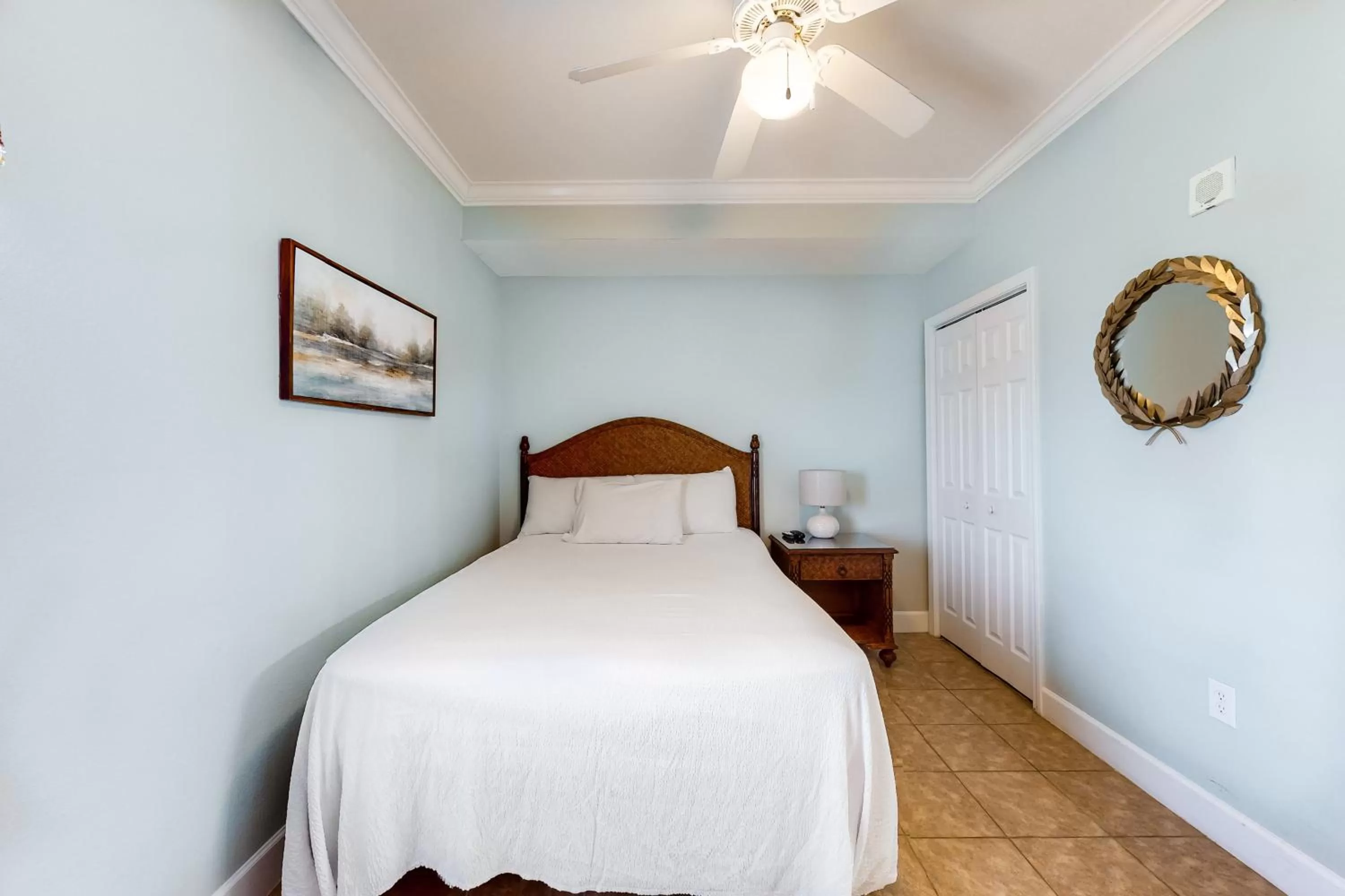 Bed in Tidewater 2510