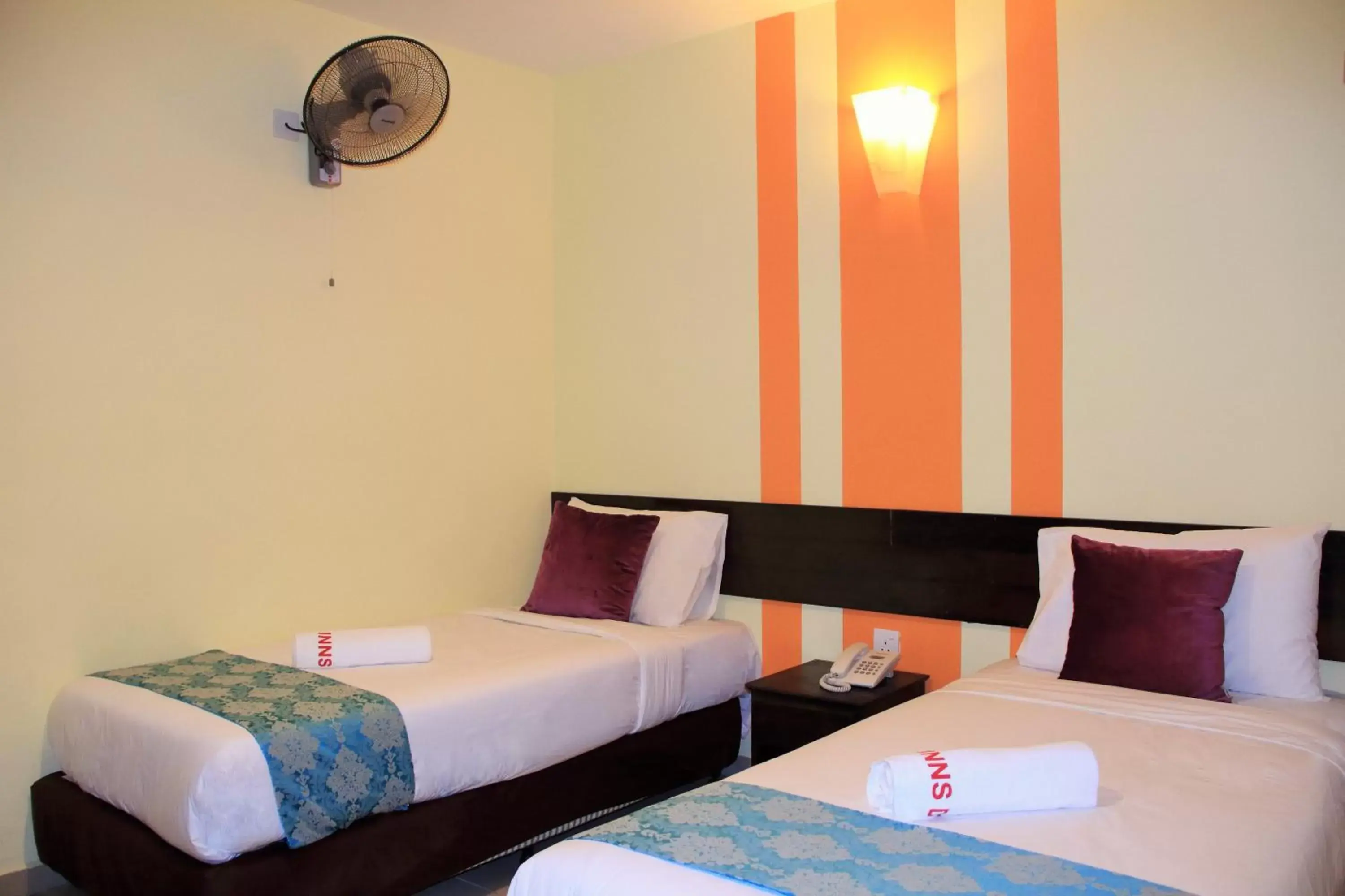 Bedroom, Bed in Sun Inns Hotel Kuala Selangor