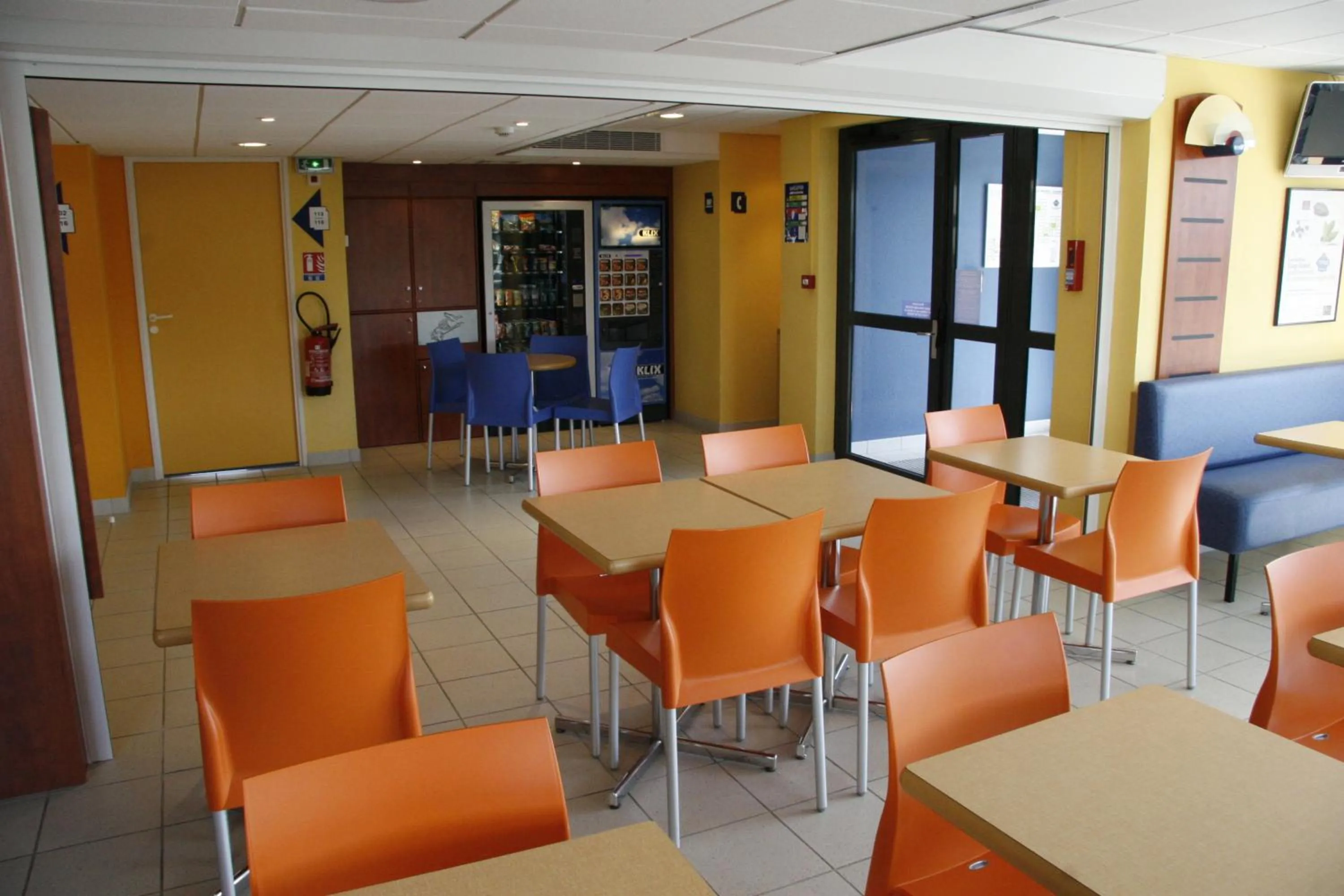 Restaurant/places to eat in ibis budget Amboise