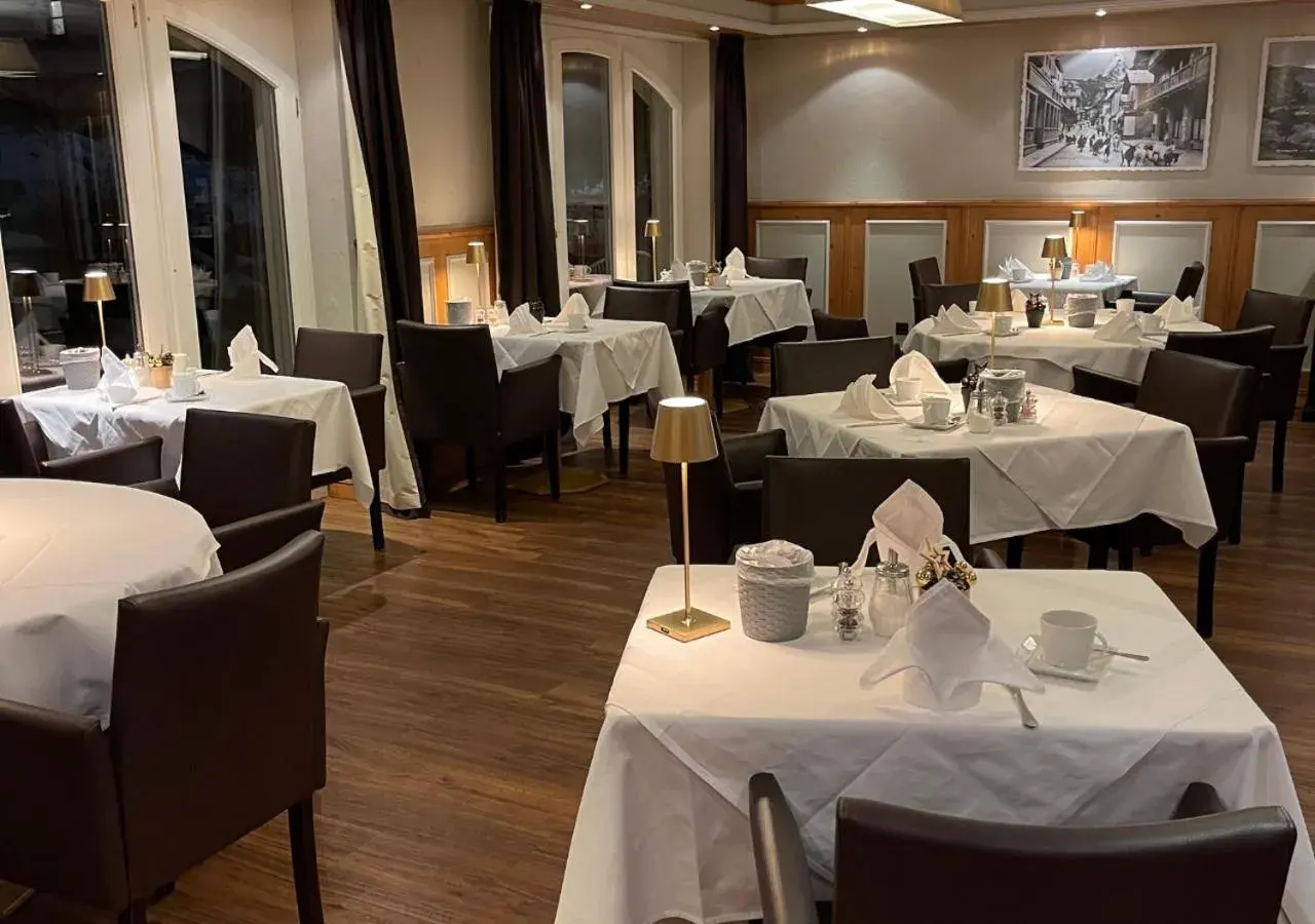 Breakfast, Restaurant/Places to Eat in Hotel Albatros