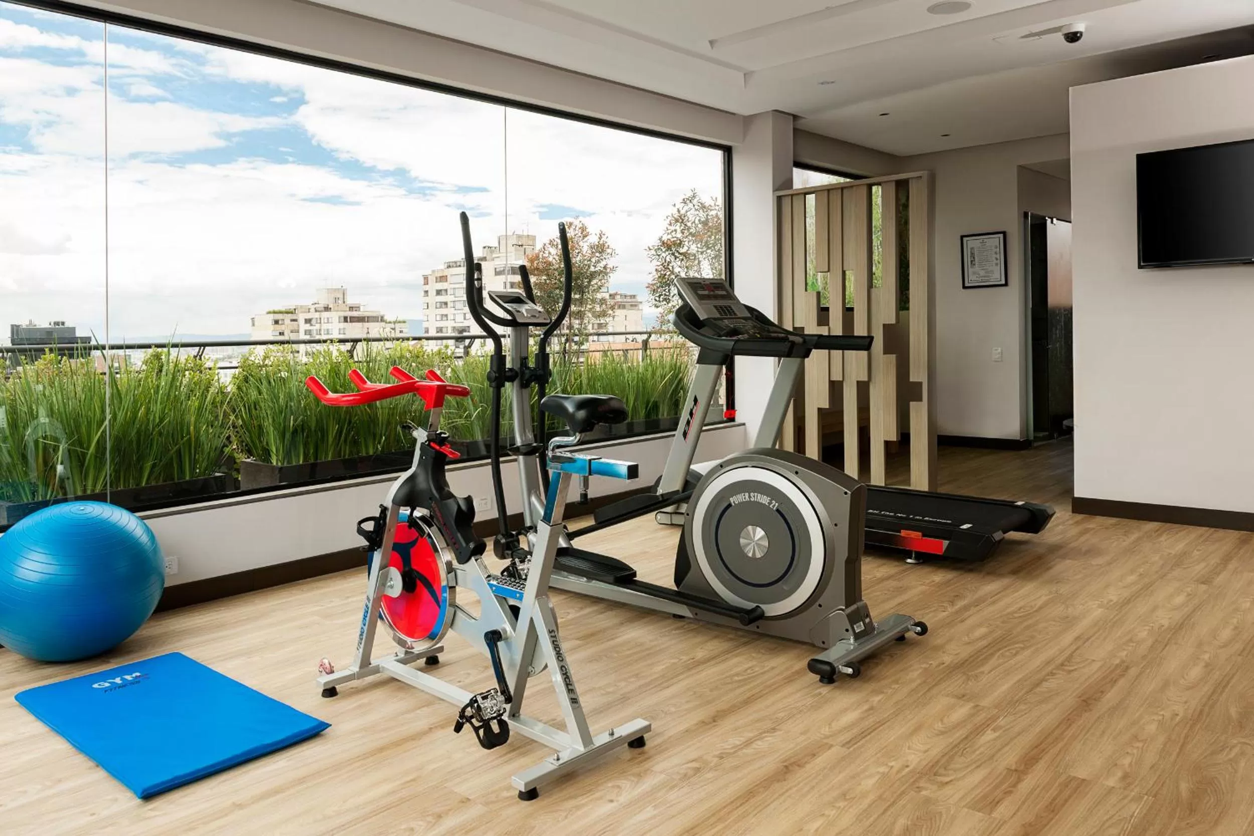 Fitness centre/facilities in bs Rosales Hotel