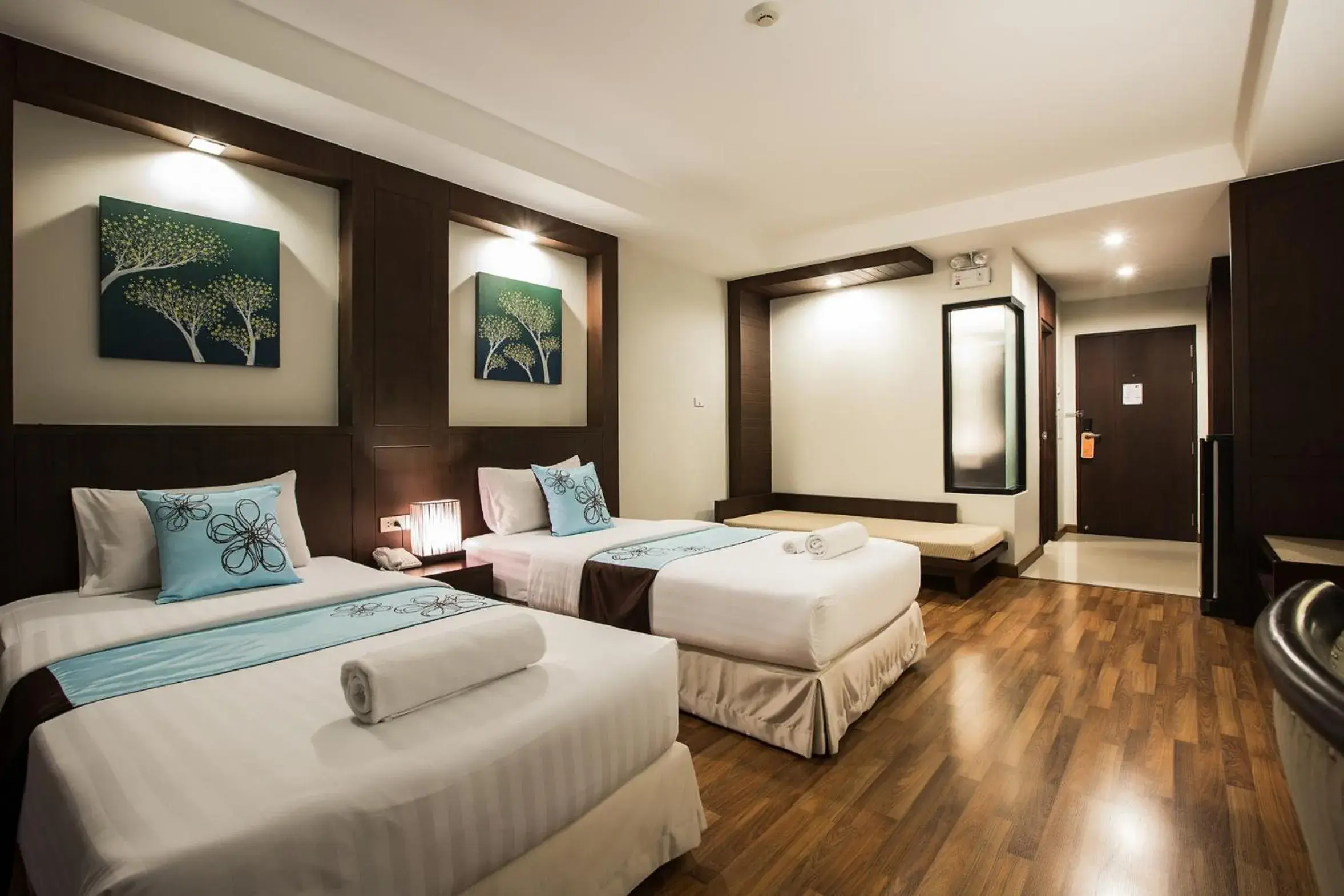 Photo of the whole room, Bed in Fifth Jomtien Pattaya