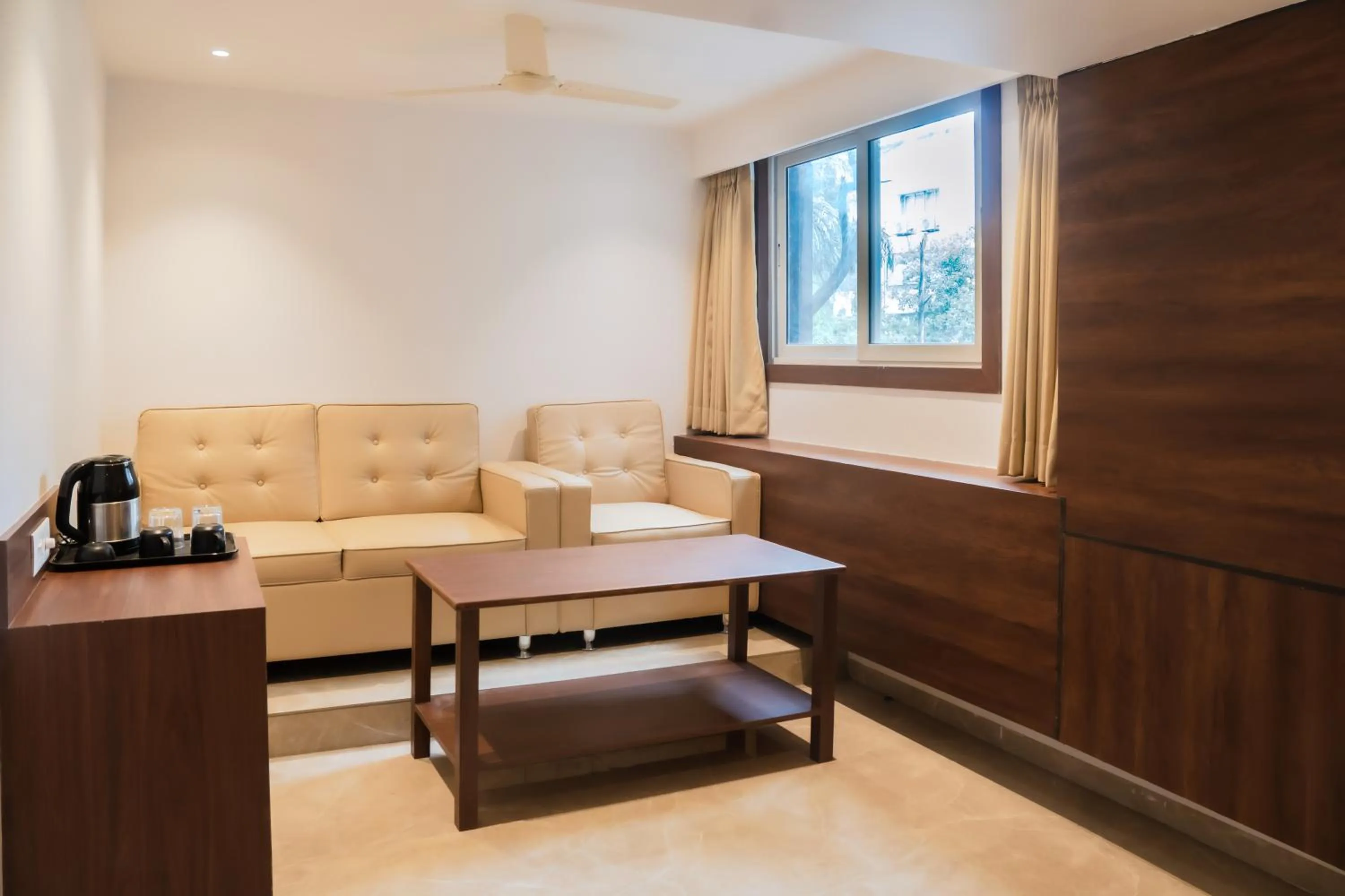 Living room in Treebo Serenity Inn, Koregaon Park
