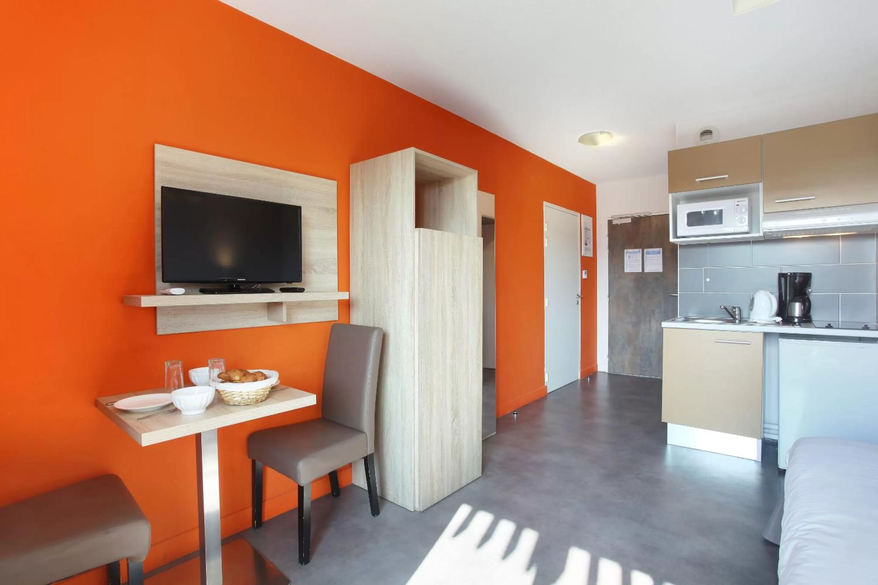 Kitchen or kitchenette in Résidence Odalys Terra Gaia