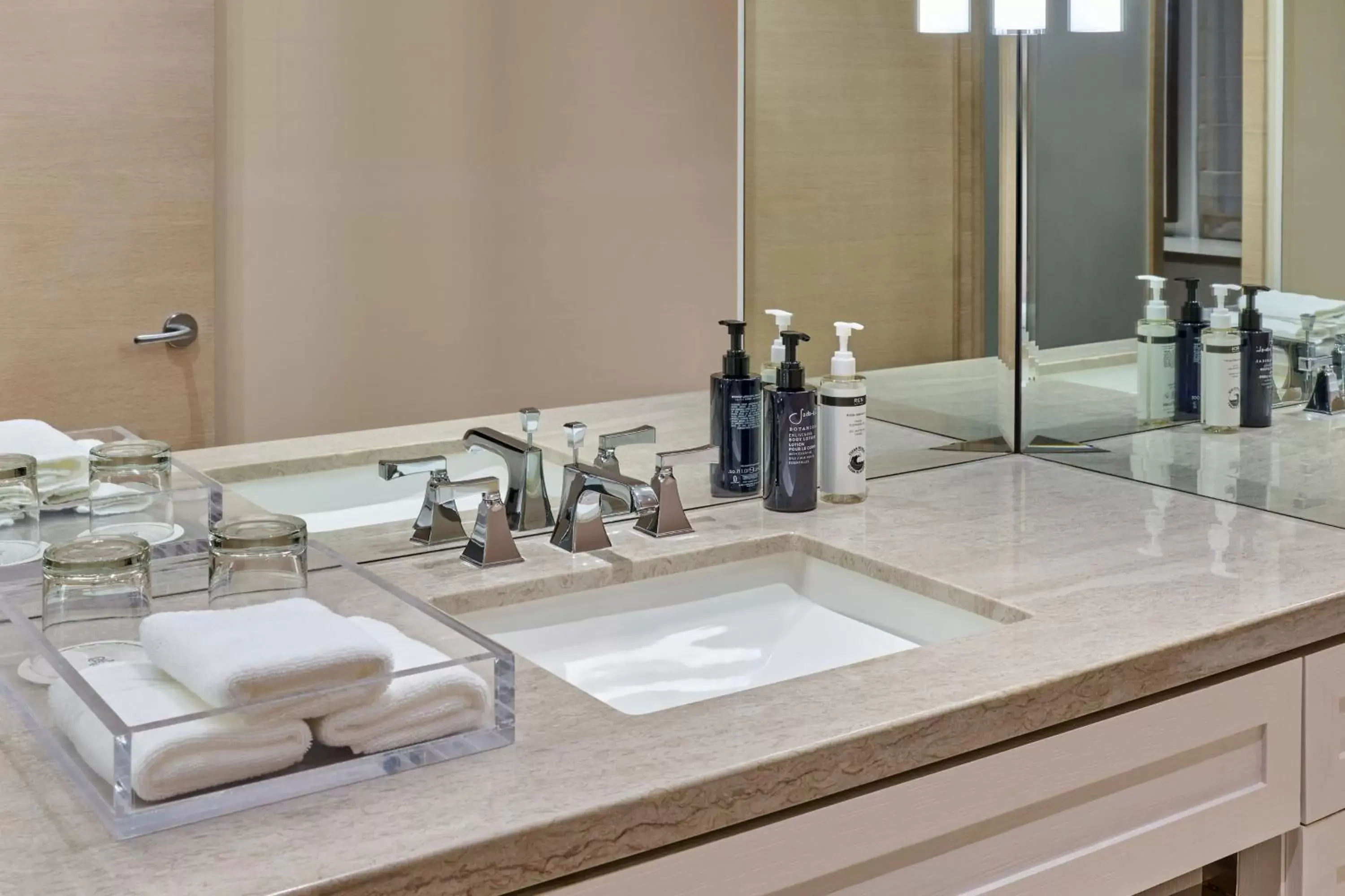 Photo of the whole room, Bathroom in The St Regis San Francisco