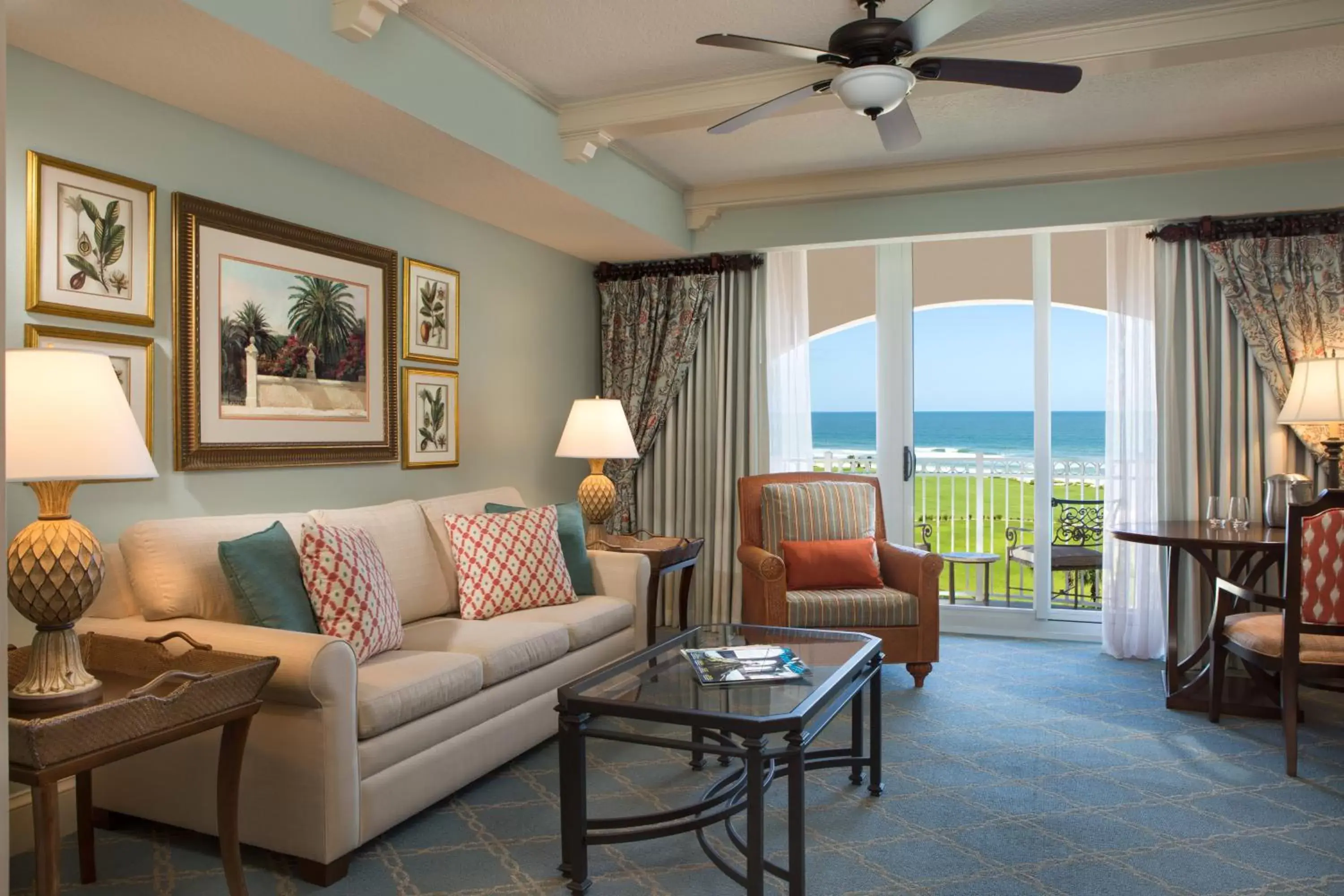 Living room in Hammock Beach Golf Resort & Spa Living room in Hammock Beach Golf Resort & Spa