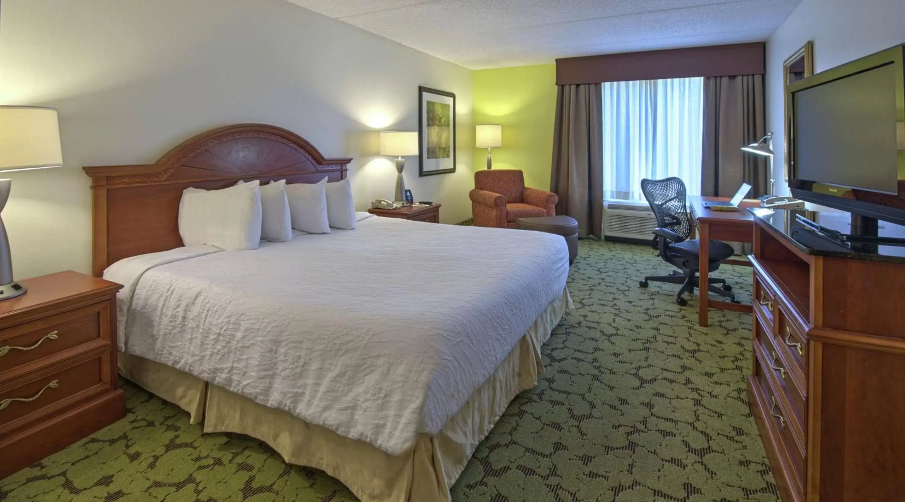 Bedroom, Bed in Hilton Garden Inn Auburn/Opelika