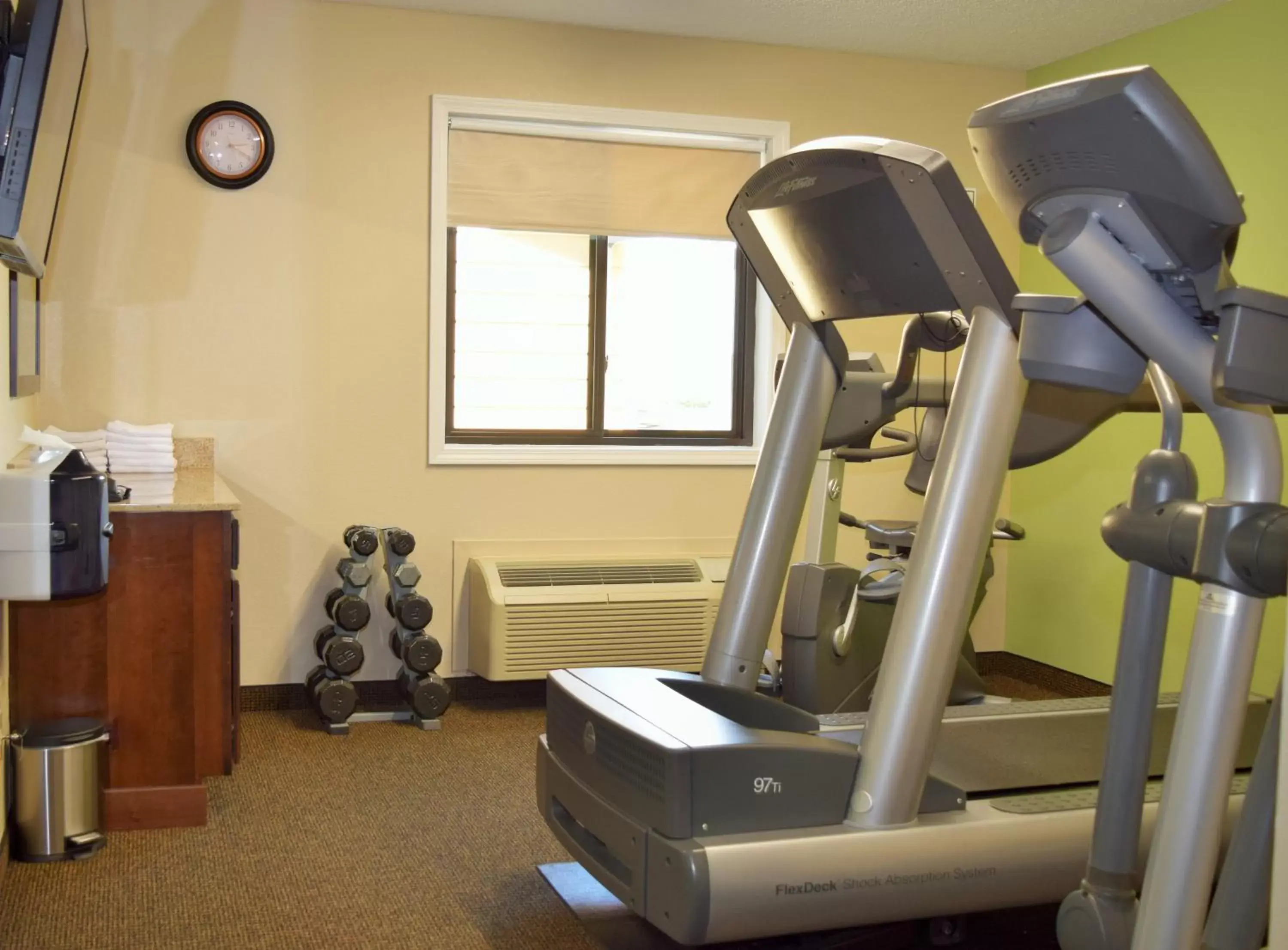 Fitness centre/facilities in Baymont by Wyndham Pierre Fitness centre/facilities in Baymont by Wyndham Pierre