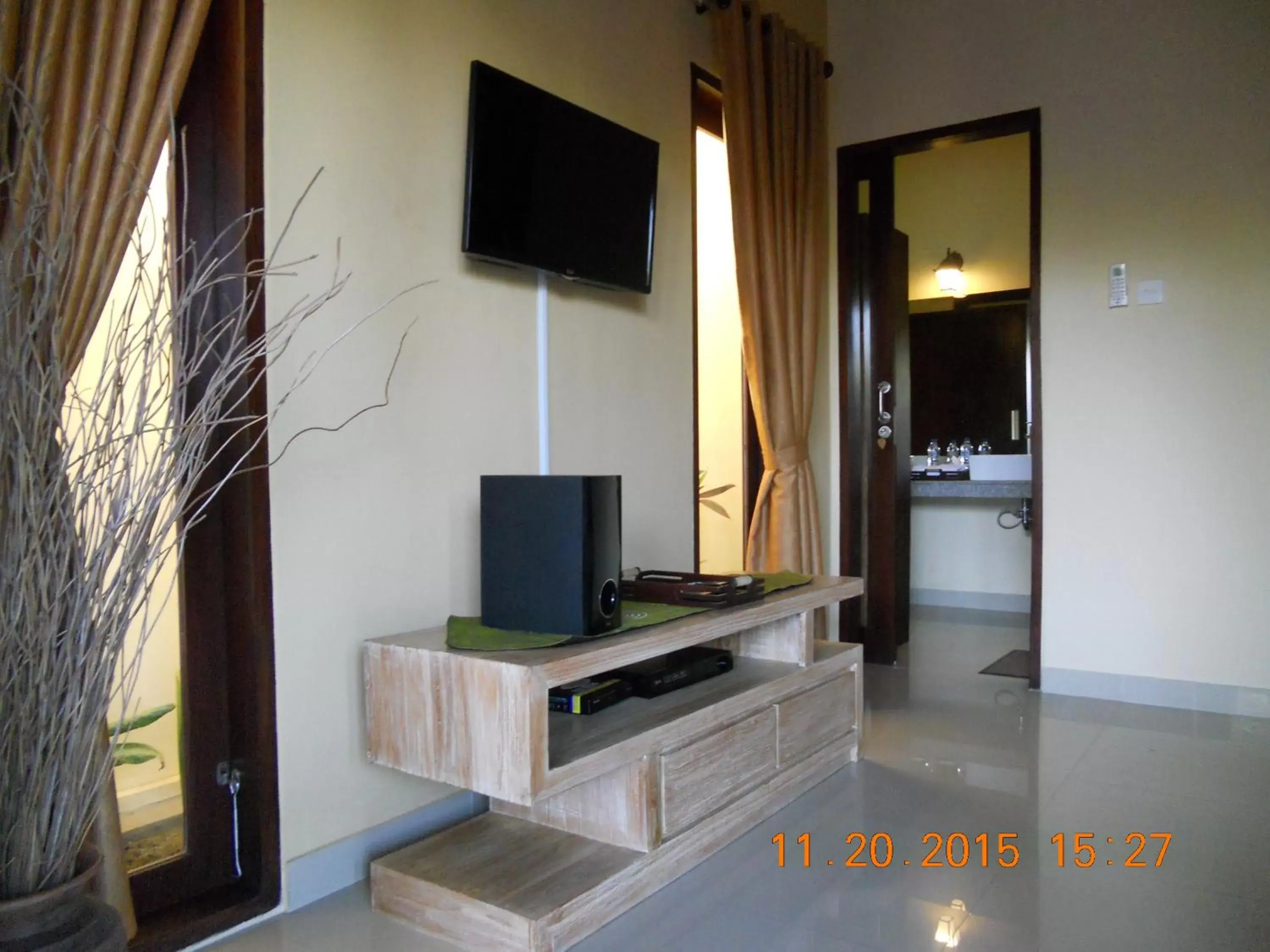 Bedroom, TV/Entertainment Center in Avisara Villa & Suite
