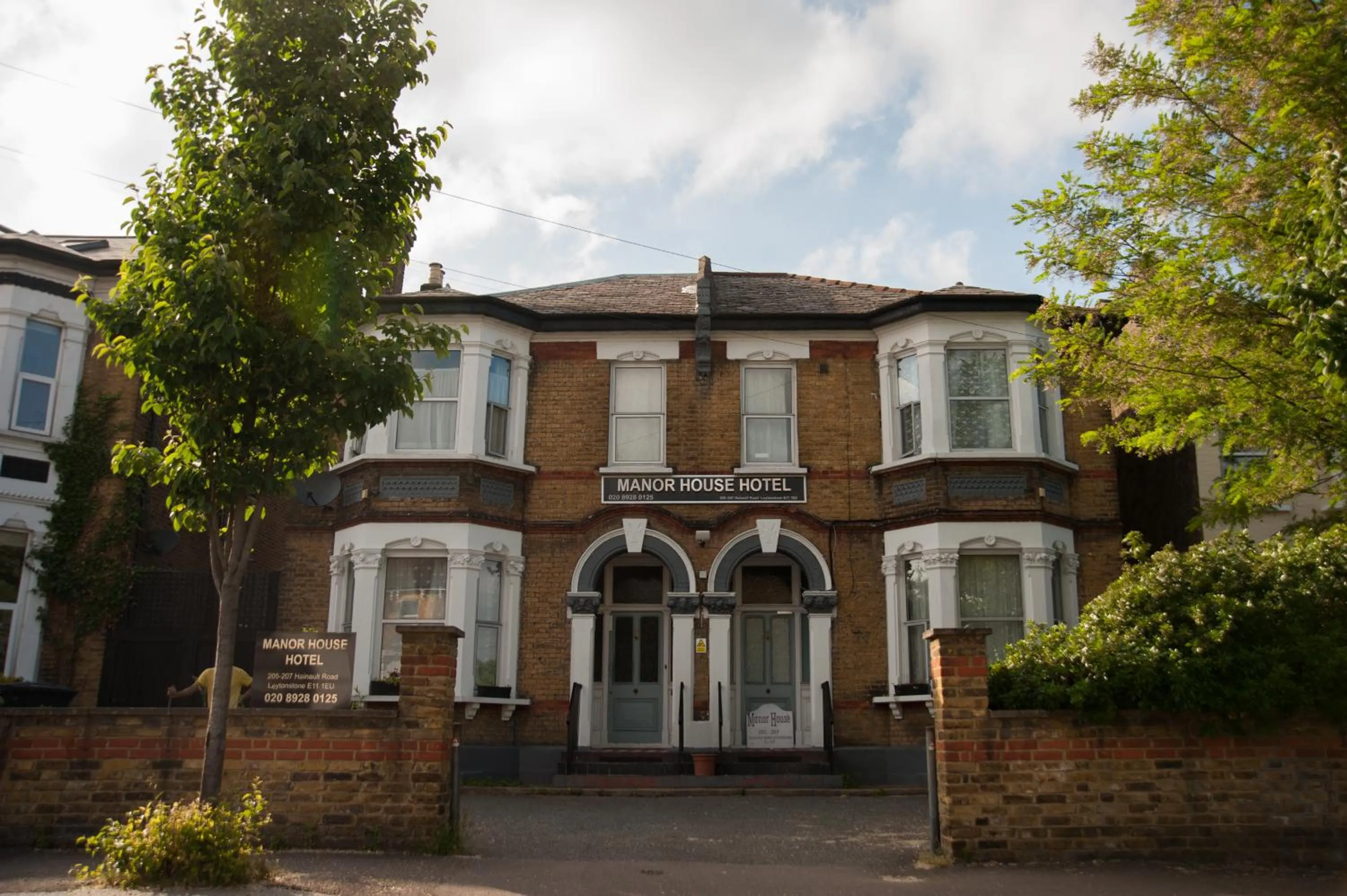 Decorative detail, Property Building in Manor House London
