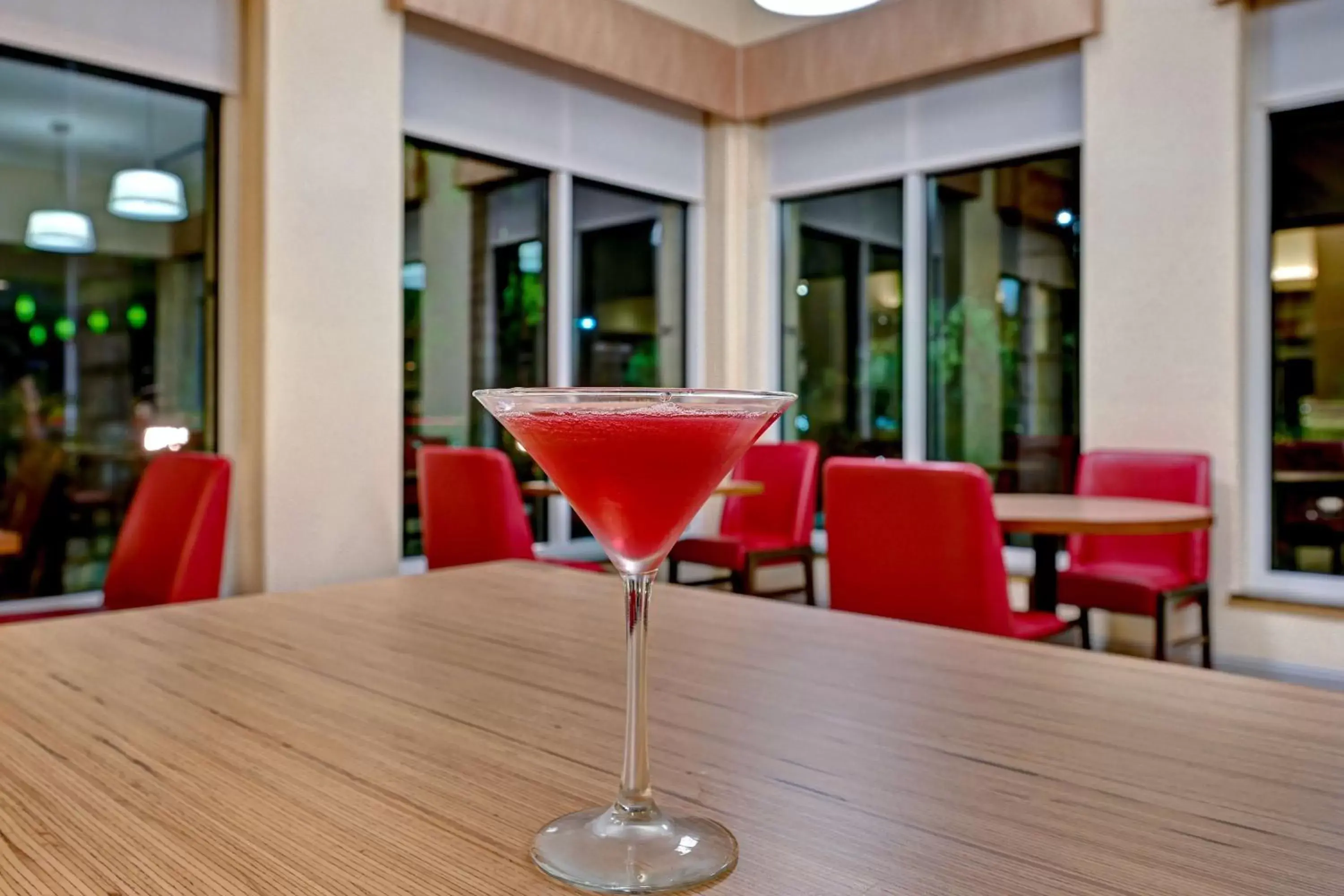 Restaurant/places to eat in Hilton Garden Inn San Bernardino Restaurant/places to eat in Hilton Garden Inn San Bernardino