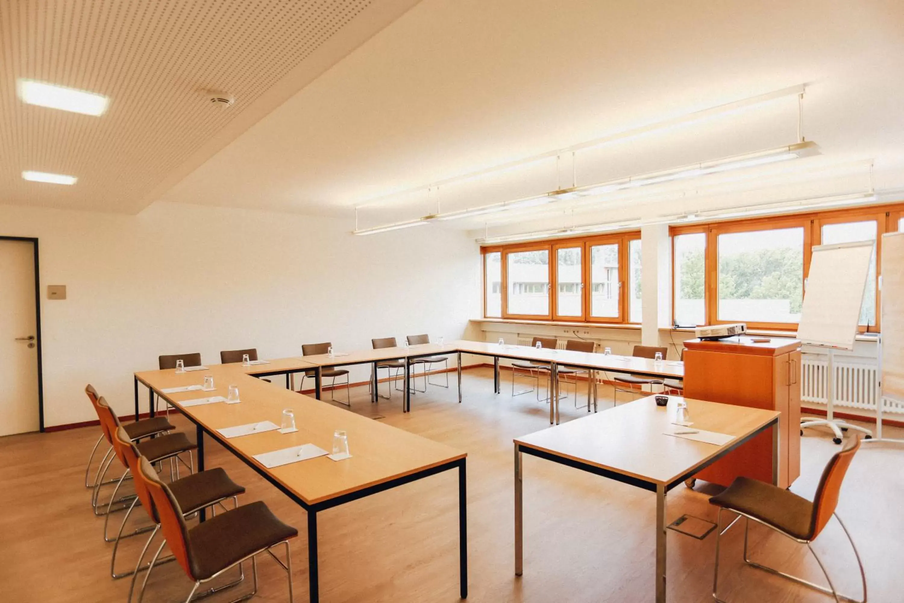 Meeting/conference room, Restaurant/Places to Eat in Ostseehotel Dierhagen