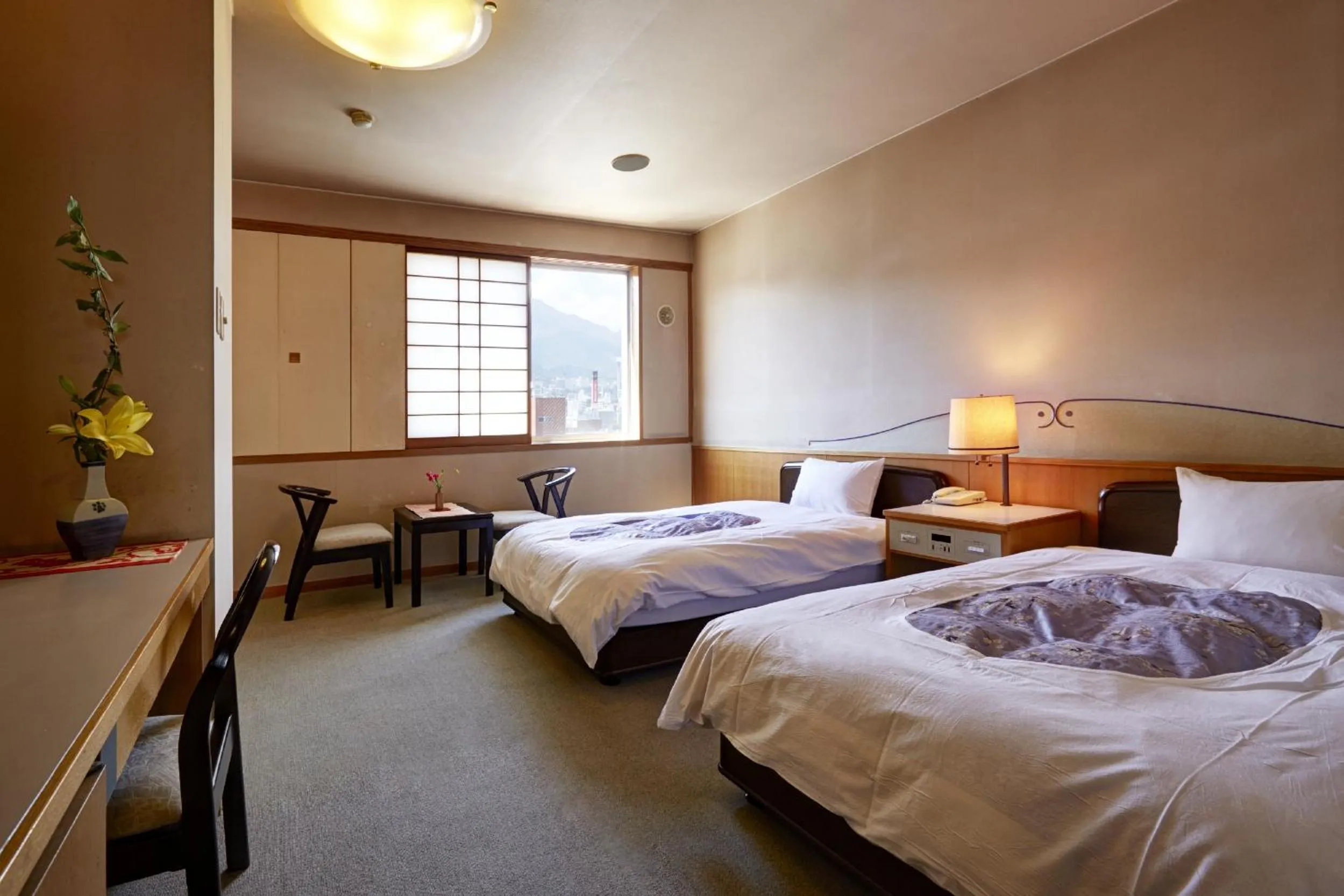 Twin Room with Bathtub - Non-Smoking - 6F-7F (28㎡) in Hotel New Tsuruta