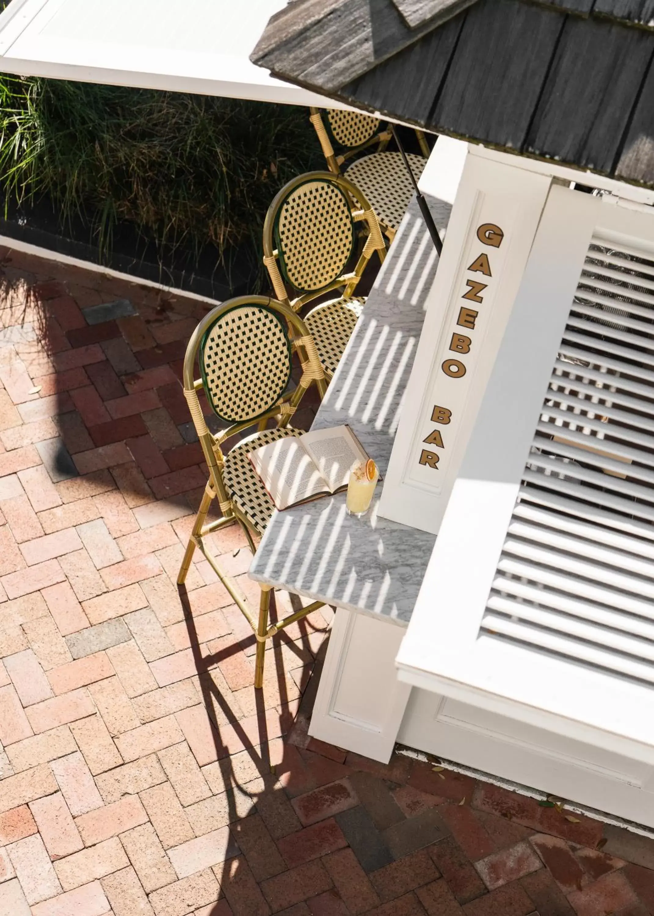 Lounge or bar in ARRIVE Wilmington Lounge or bar in ARRIVE Wilmington