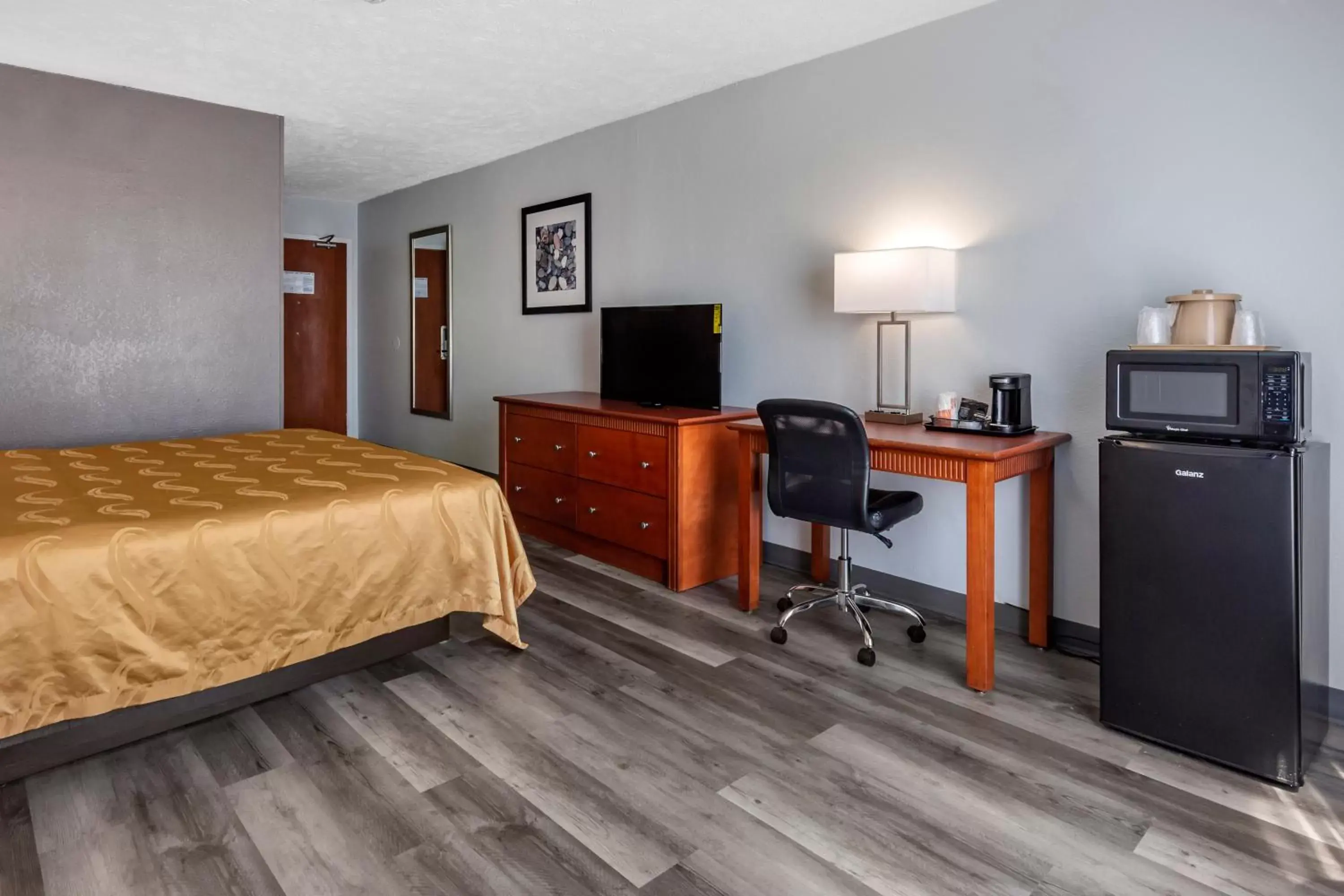 TV and multimedia, TV/Entertainment Center in Quality Inn Near Fort Liberty formerly Ft Bragg