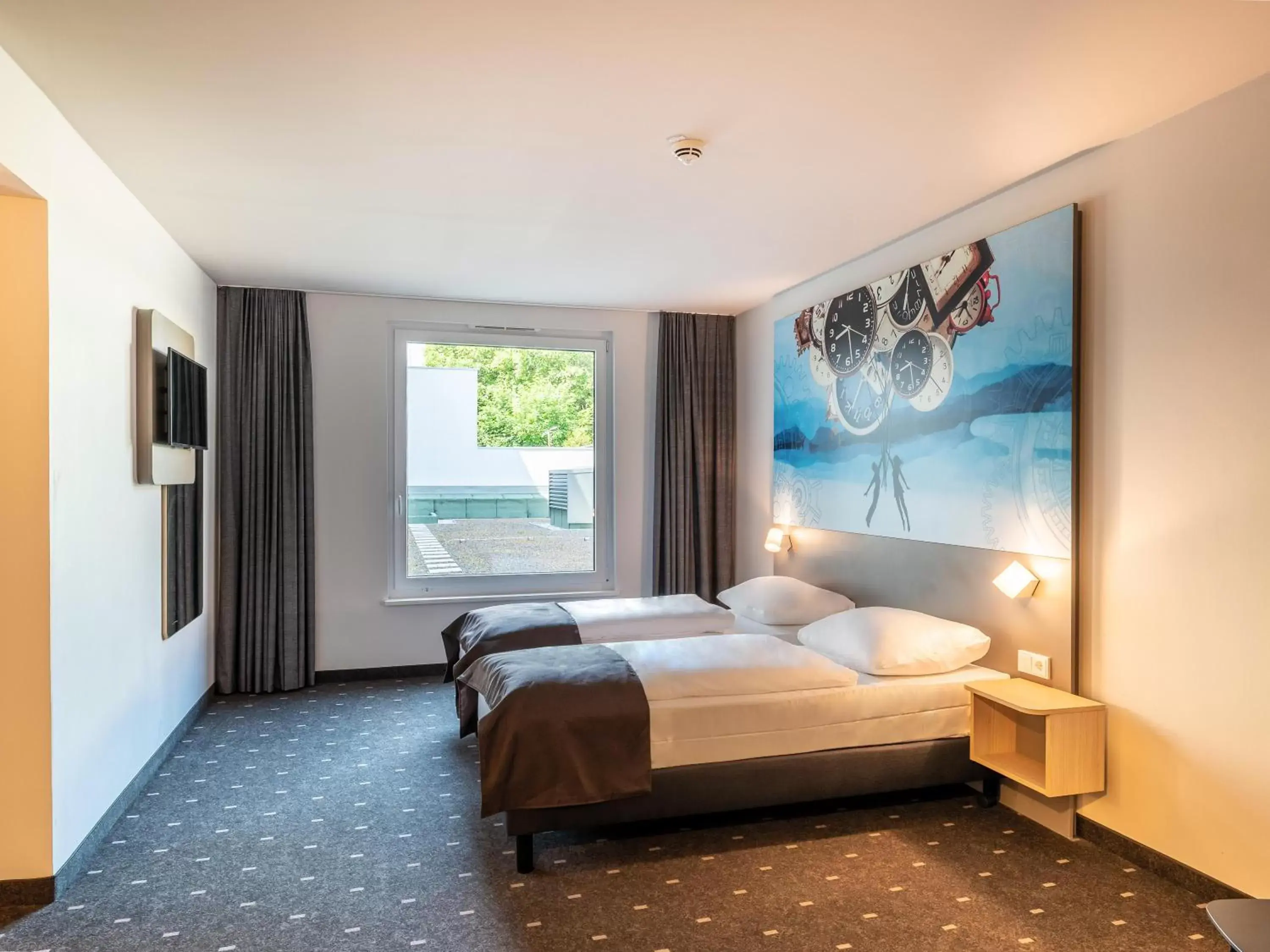 Photo of the whole room, Bed in B&B Hotel Villingen-Schwenningen