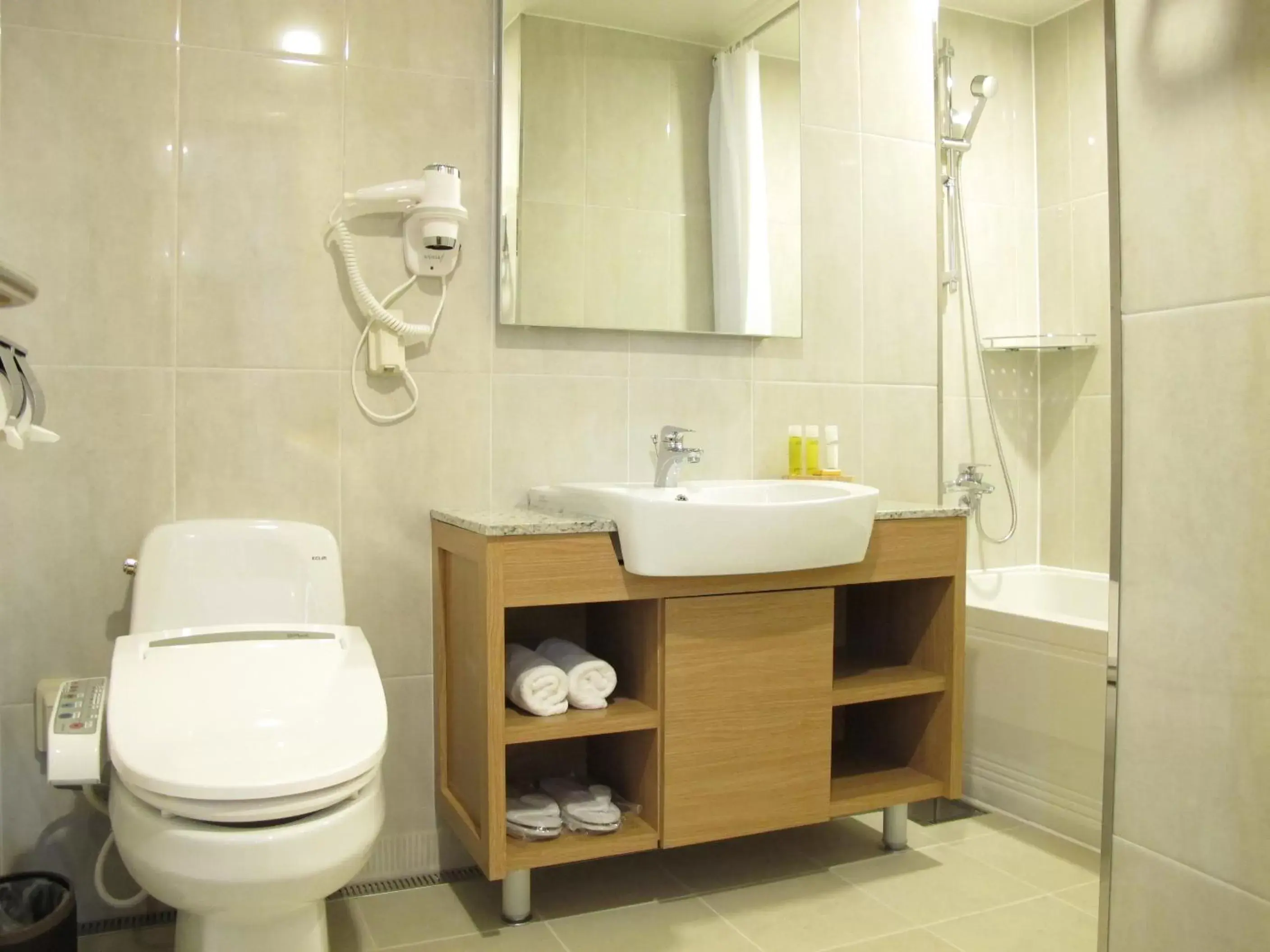 Toilet, Bathroom in Acube Hotel Dongdaemun
