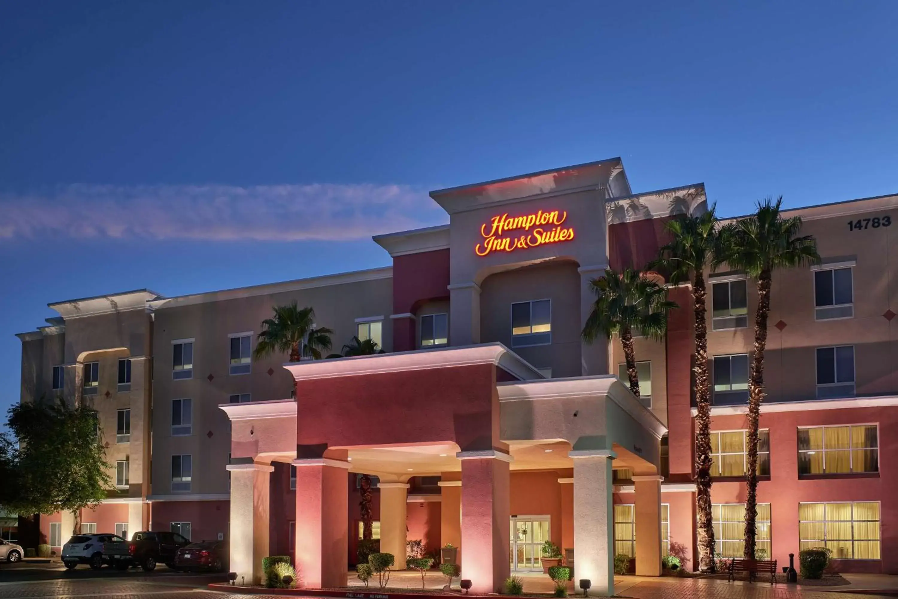 Property building in Hampton Inn & Suites Phoenix-Surprise Property building in Hampton Inn & Suites Phoenix-Surprise