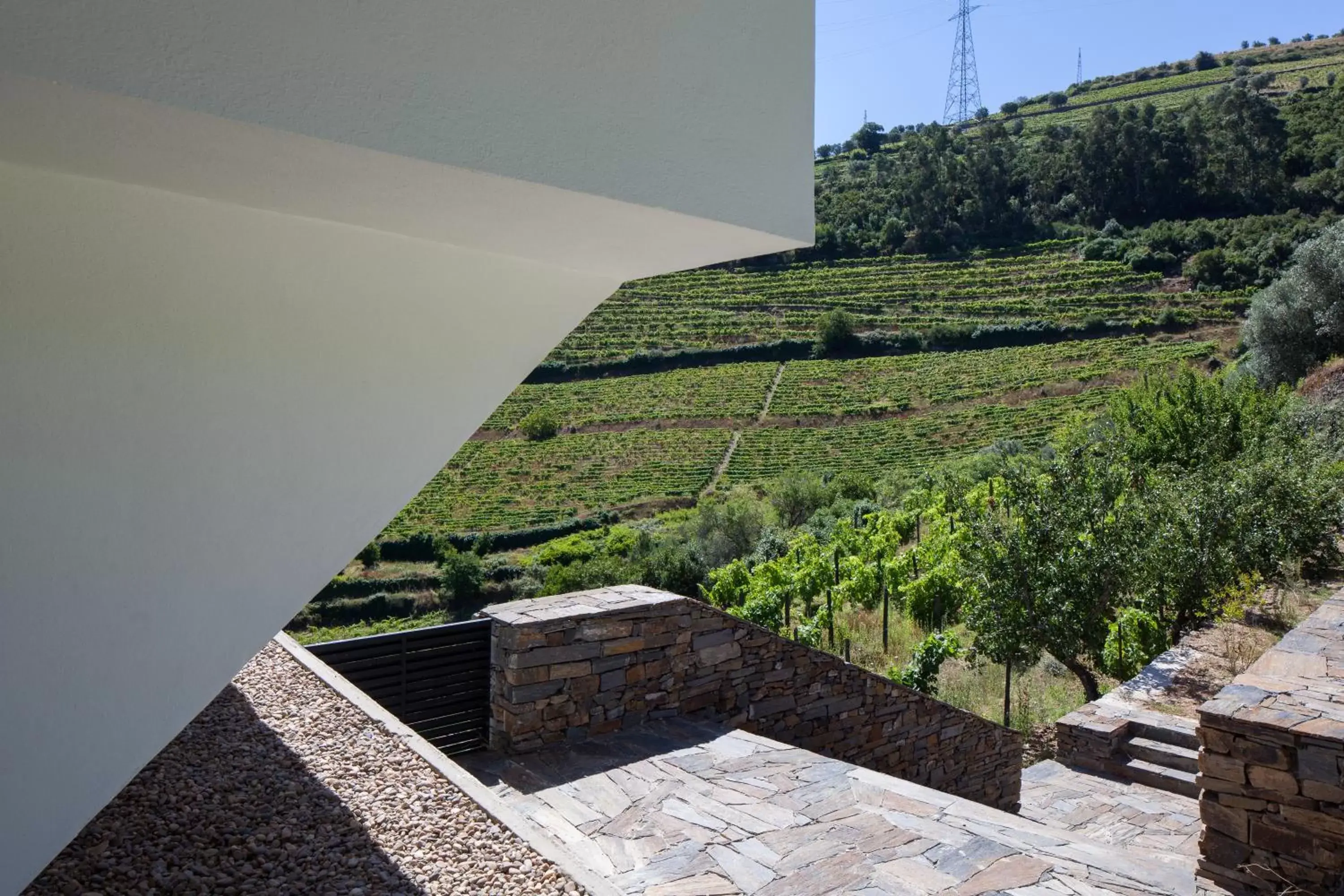Facade/entrance, Mountain View in Quinta De Casaldronho Wine Hotel