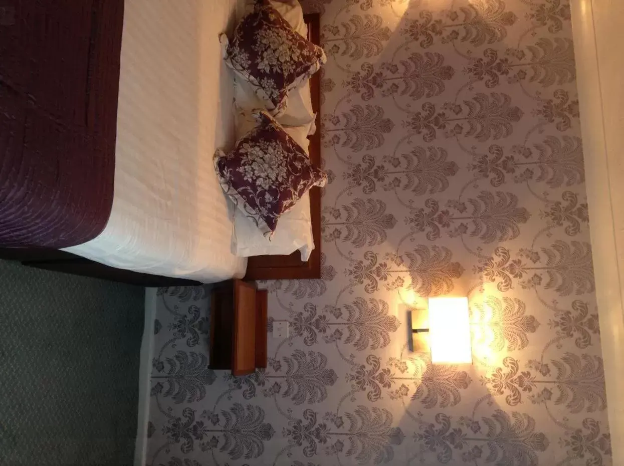 Bed in Bridge Inn