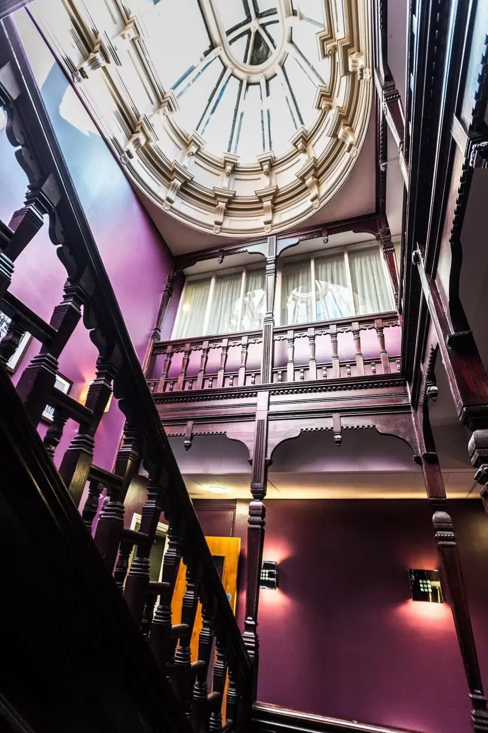 Lobby or reception in Mercure Nottingham City Centre Hotel