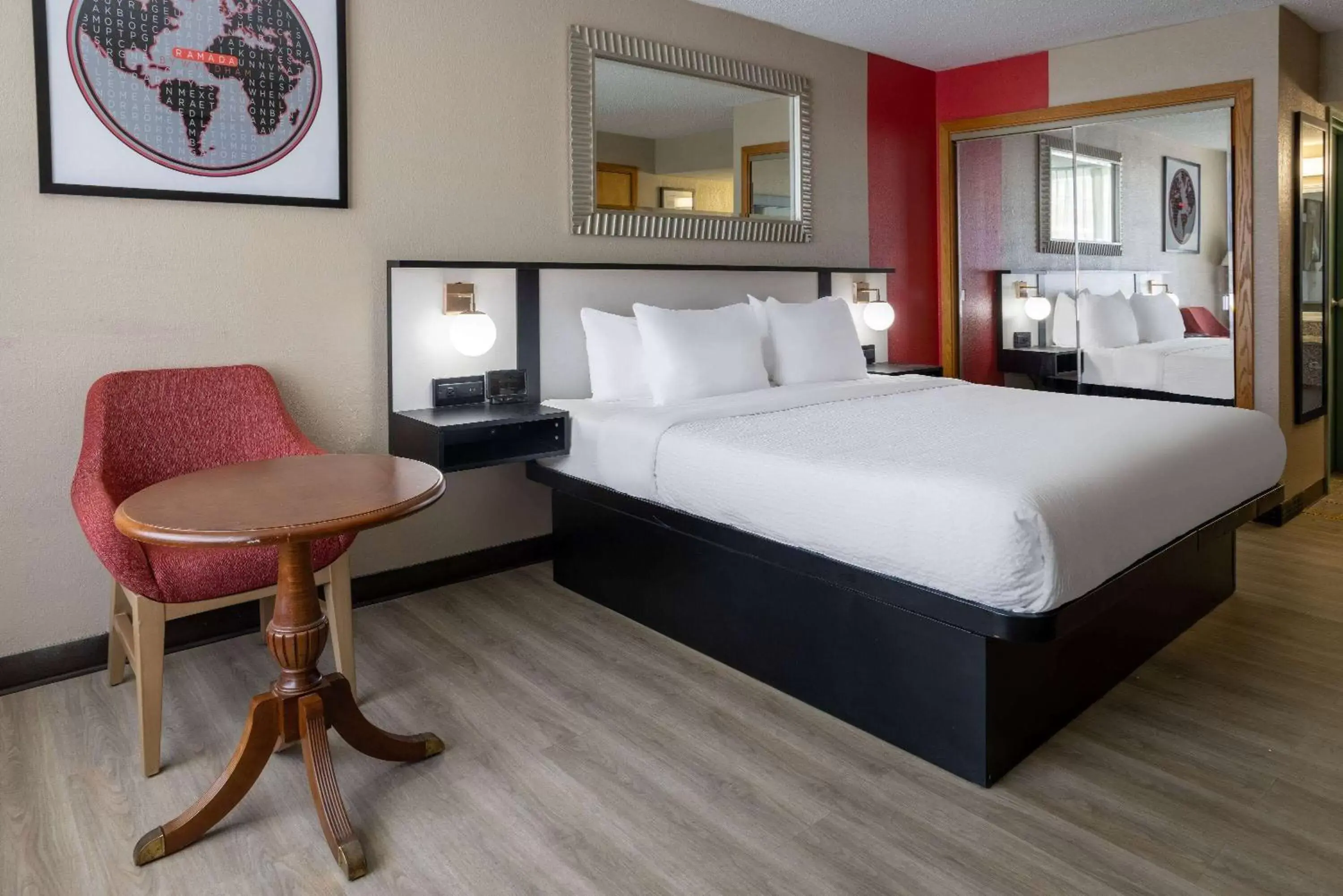 Bed in Ramada by Wyndham Rome - Verona