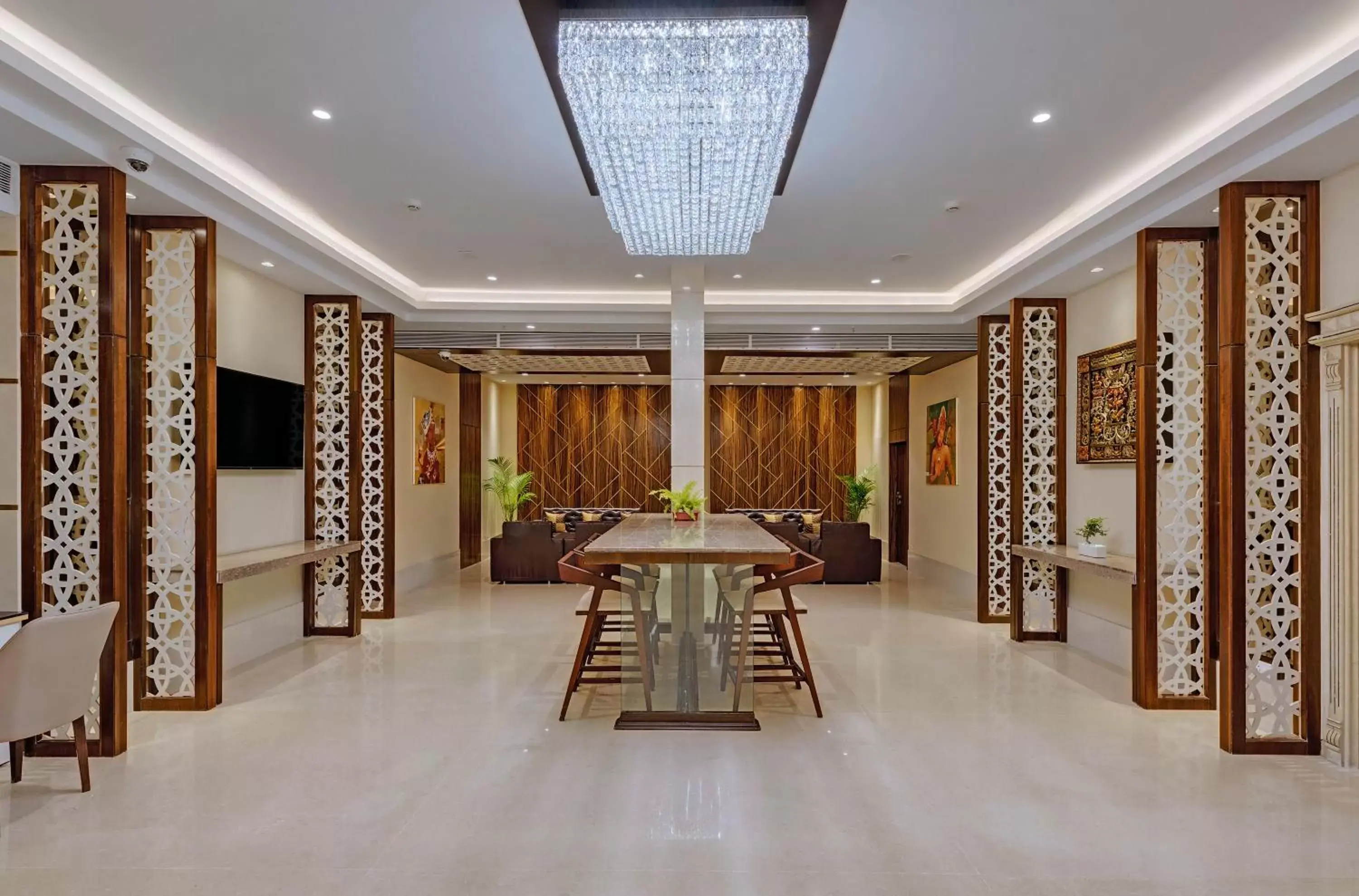 Seating area, Dining Area in The Fern Residency Aurangabad