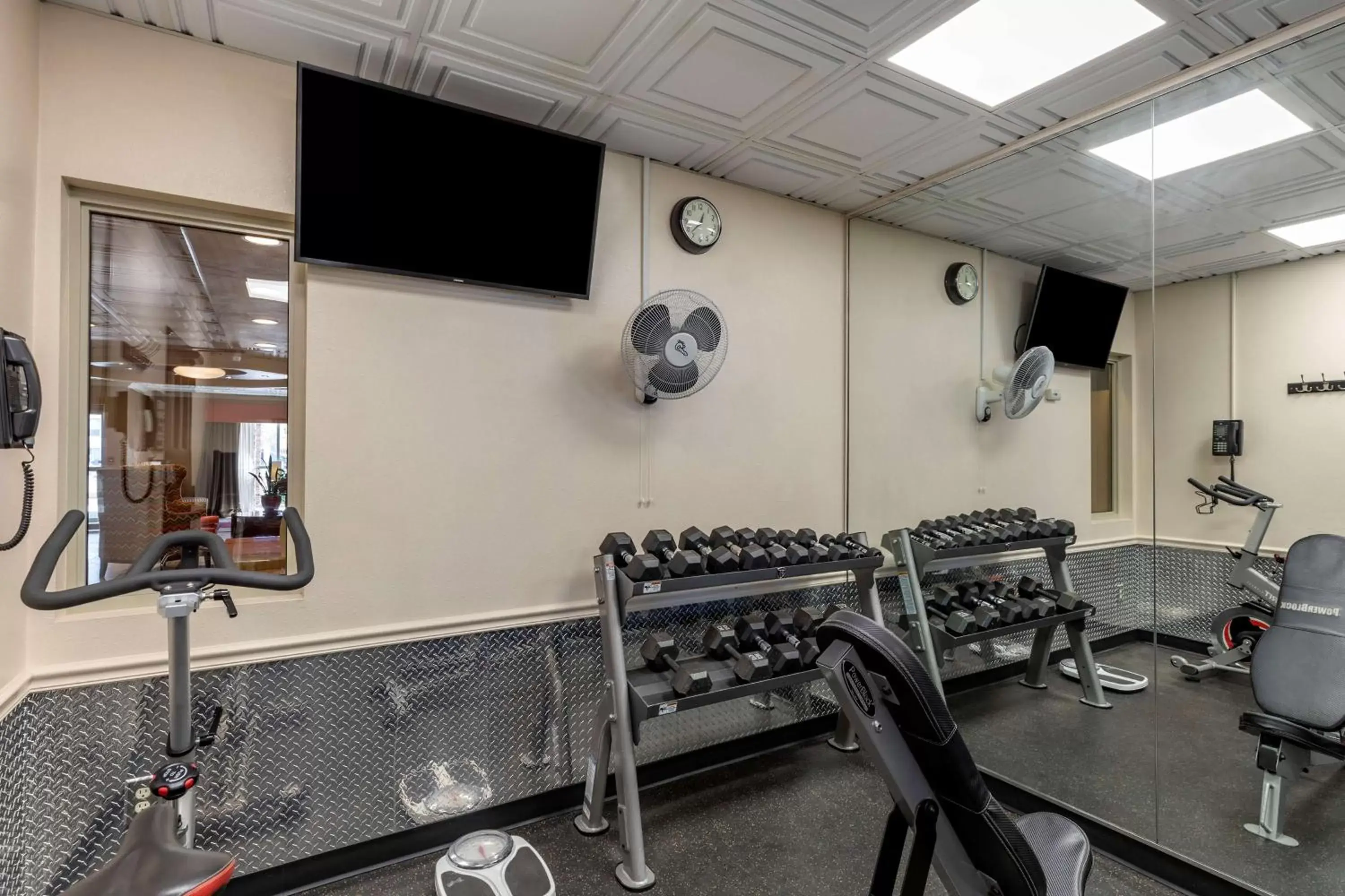 Spa and wellness centre/facilities, Fitness Center/Facilities in Best Western Brighton Inn