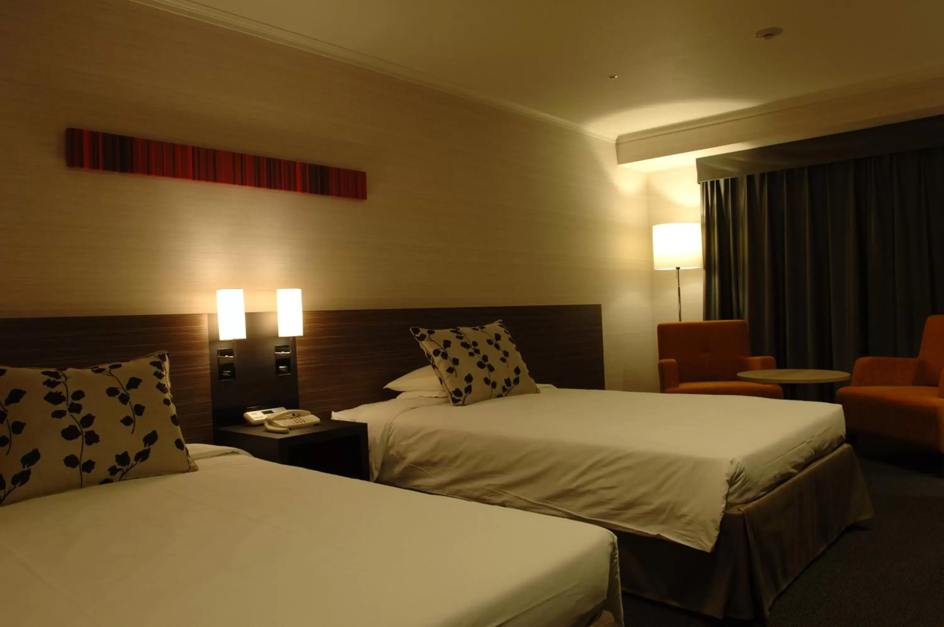 Photo of the whole room, Bed in Nagoya Tokyu Hotel