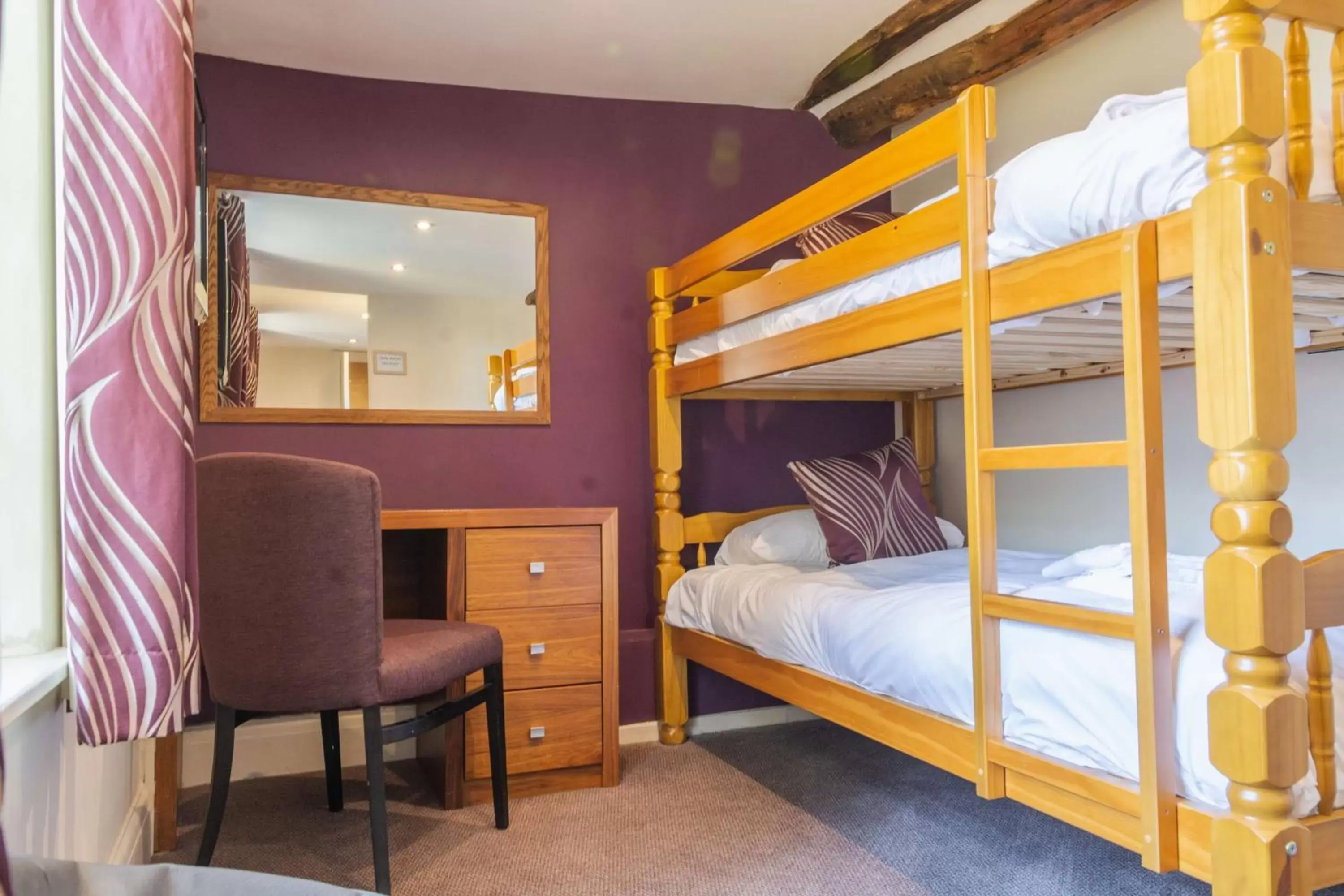 Bunk Bed in Best Western Plus Sheffield Mosborough Hall Hotel