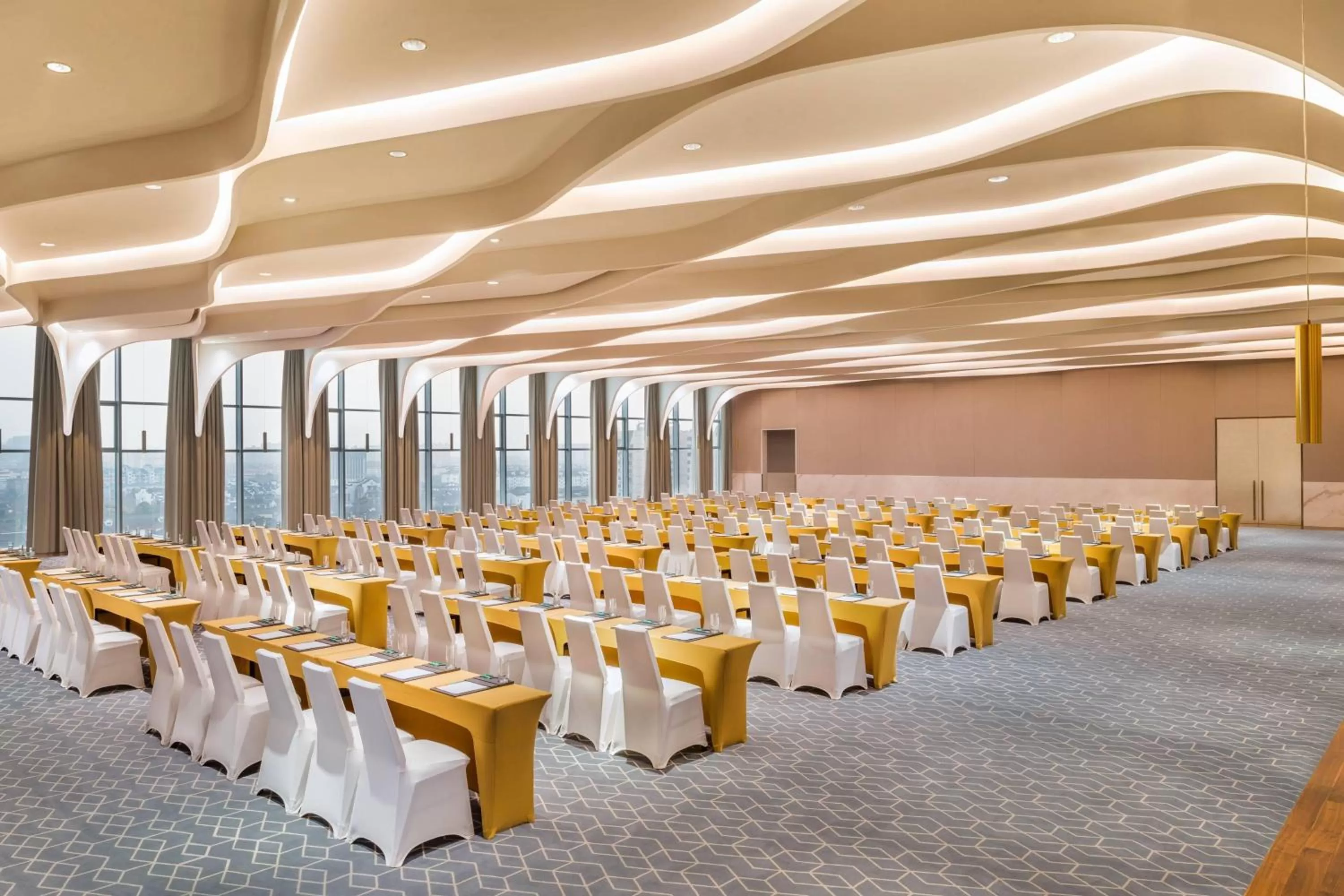Meeting/conference room in Le Meridien Shanghai Hongqiao,Minhang