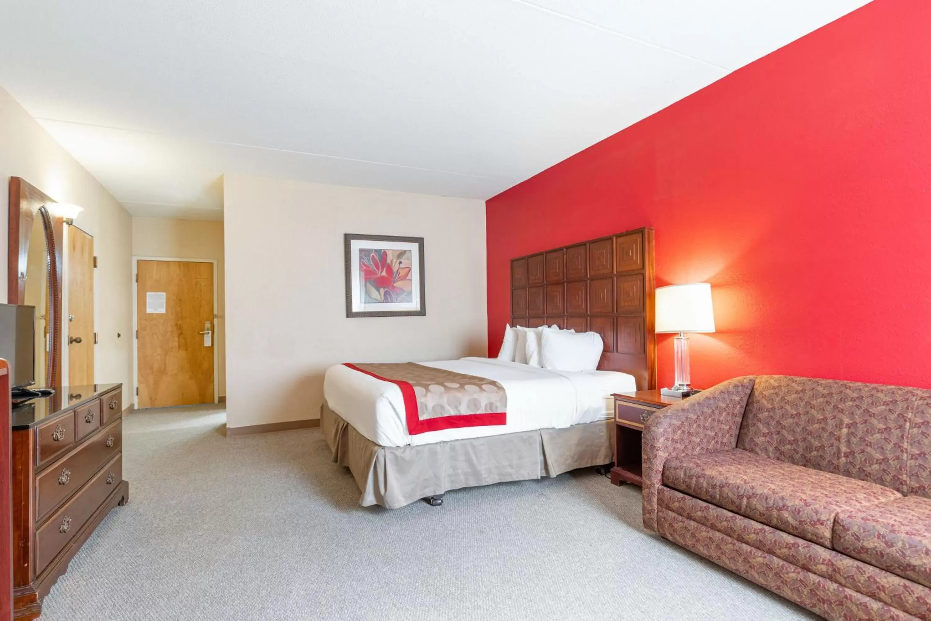 Bed in Ramada by Wyndham Columbus North