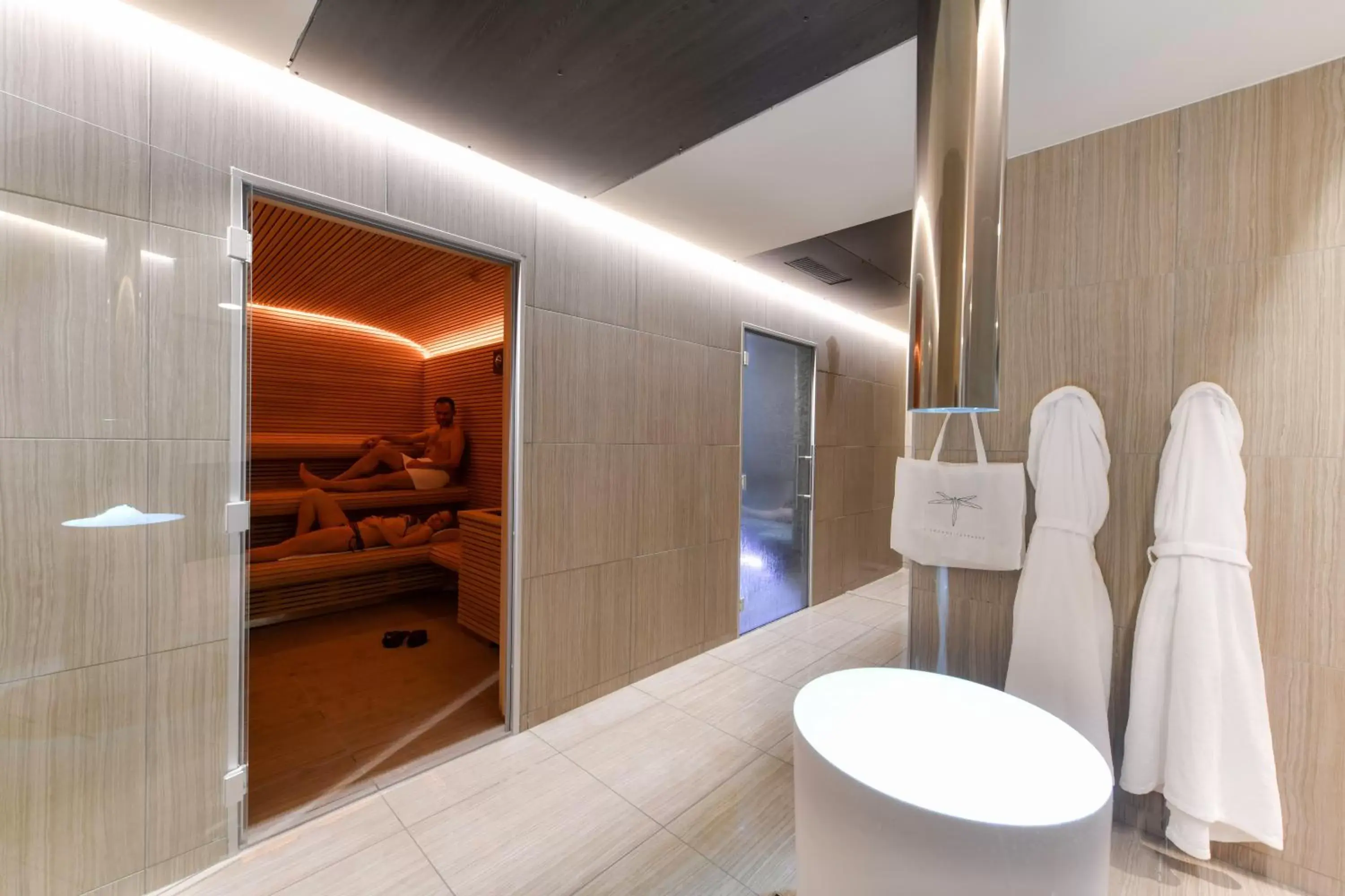 Sauna, Bathroom in ibis styles La Rochelle Thalasso Chatelaillon