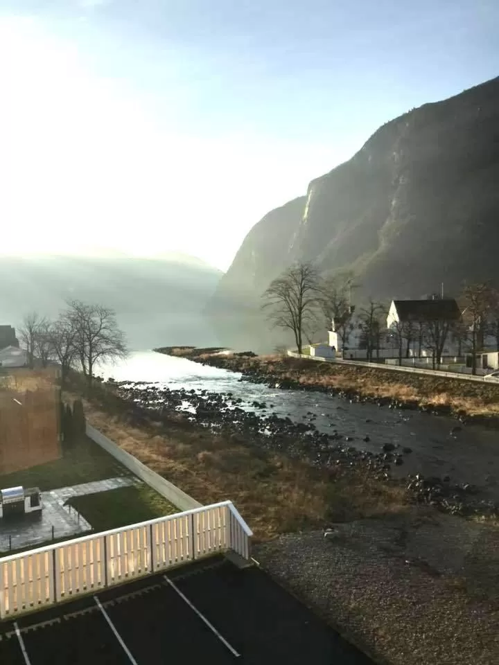 Lake view in Øren Hotel