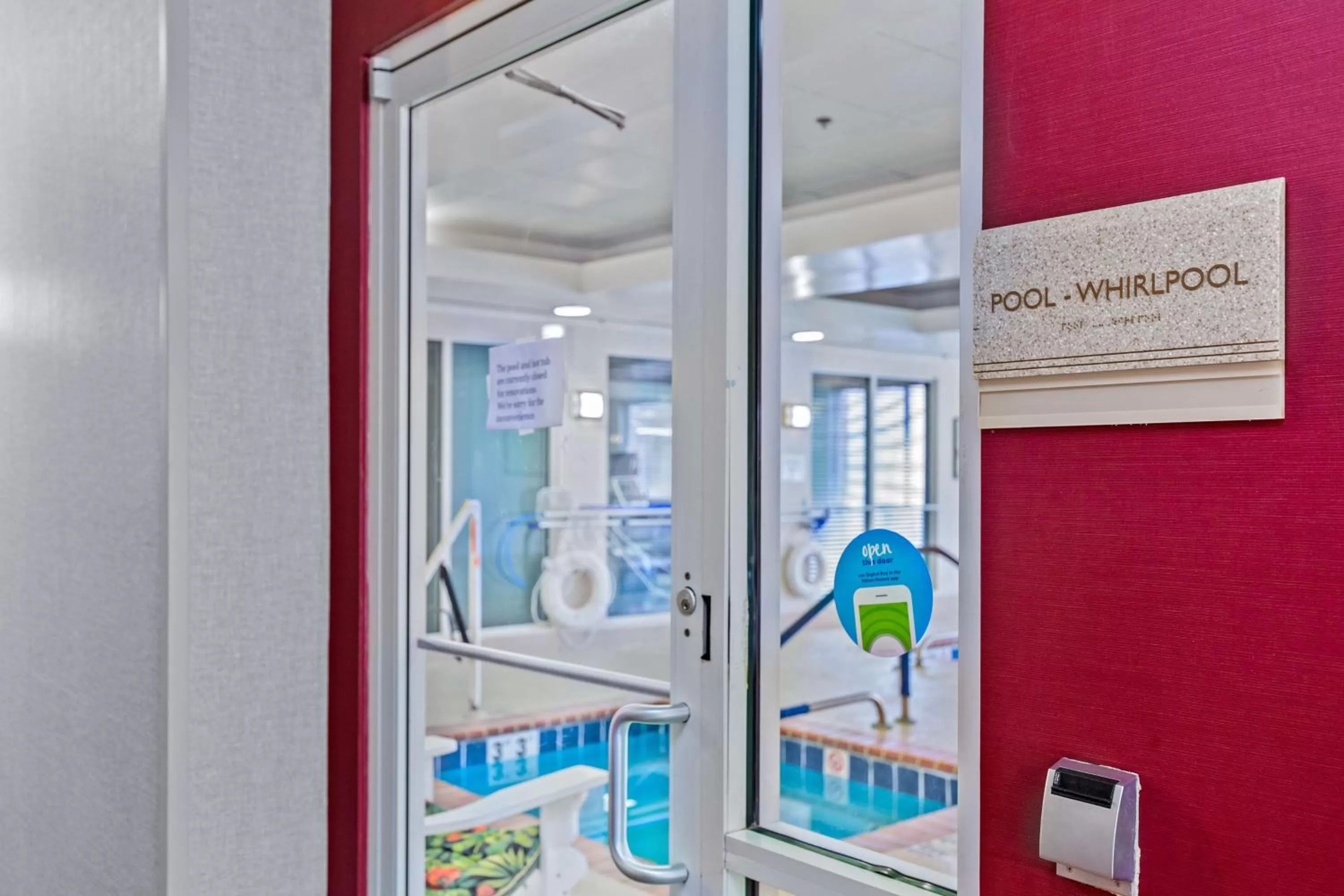 Pool view in Hilton Garden Inn Starkville