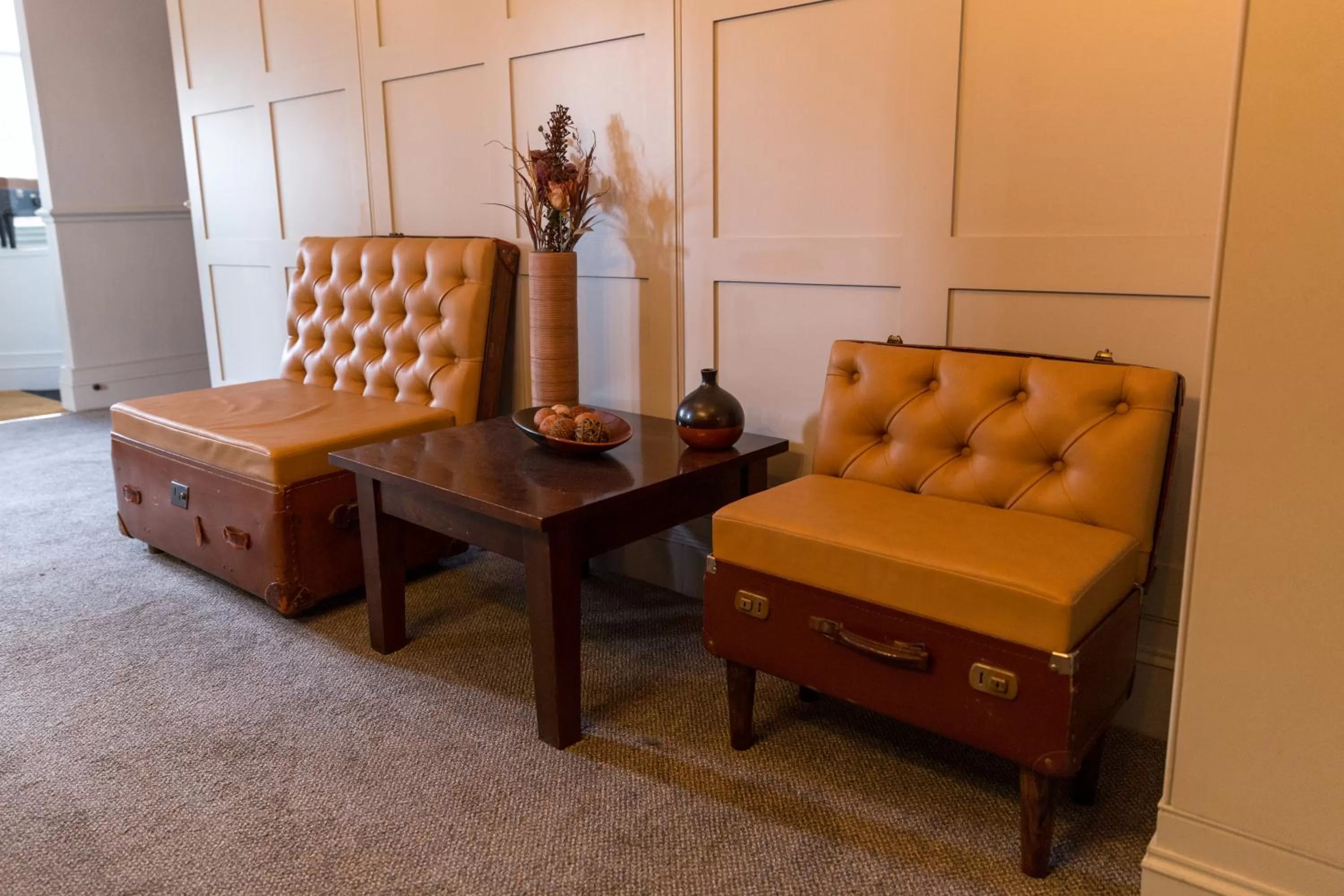 Area and facilities, Seating Area in The Resolution Hotel