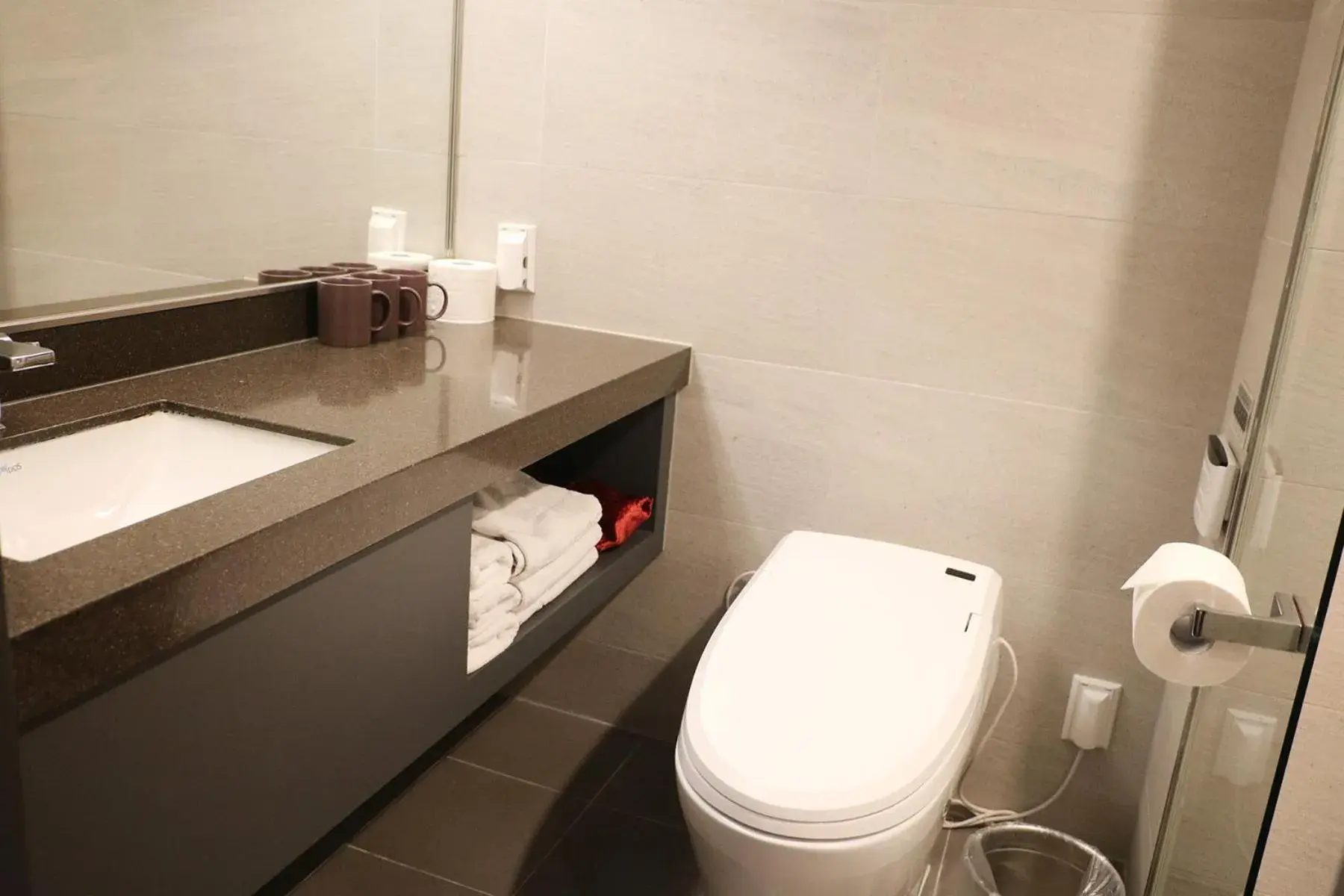 Bathroom in Hotel Thomas Myeongdong