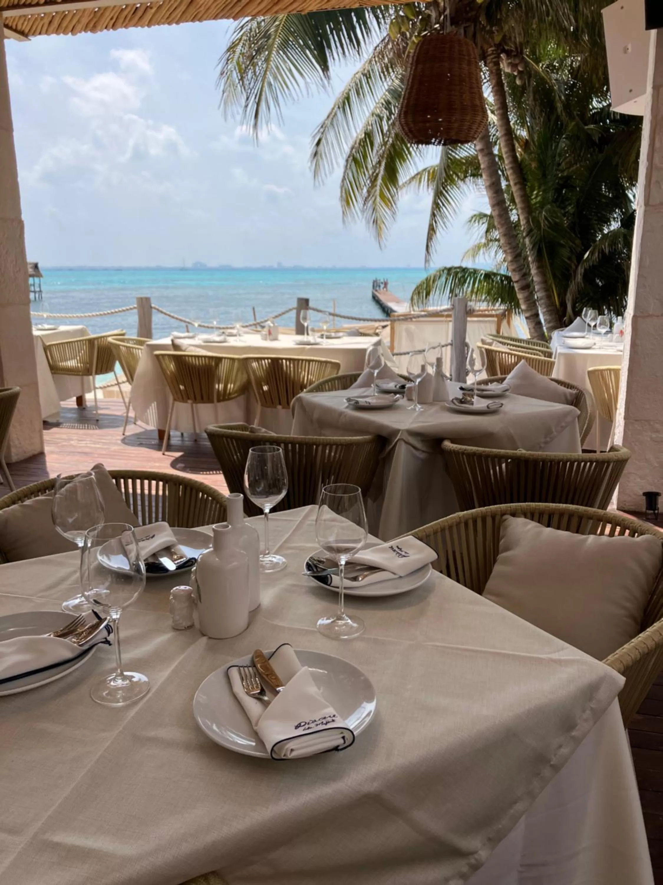 Restaurant/places to eat in Maria's Kan Kin