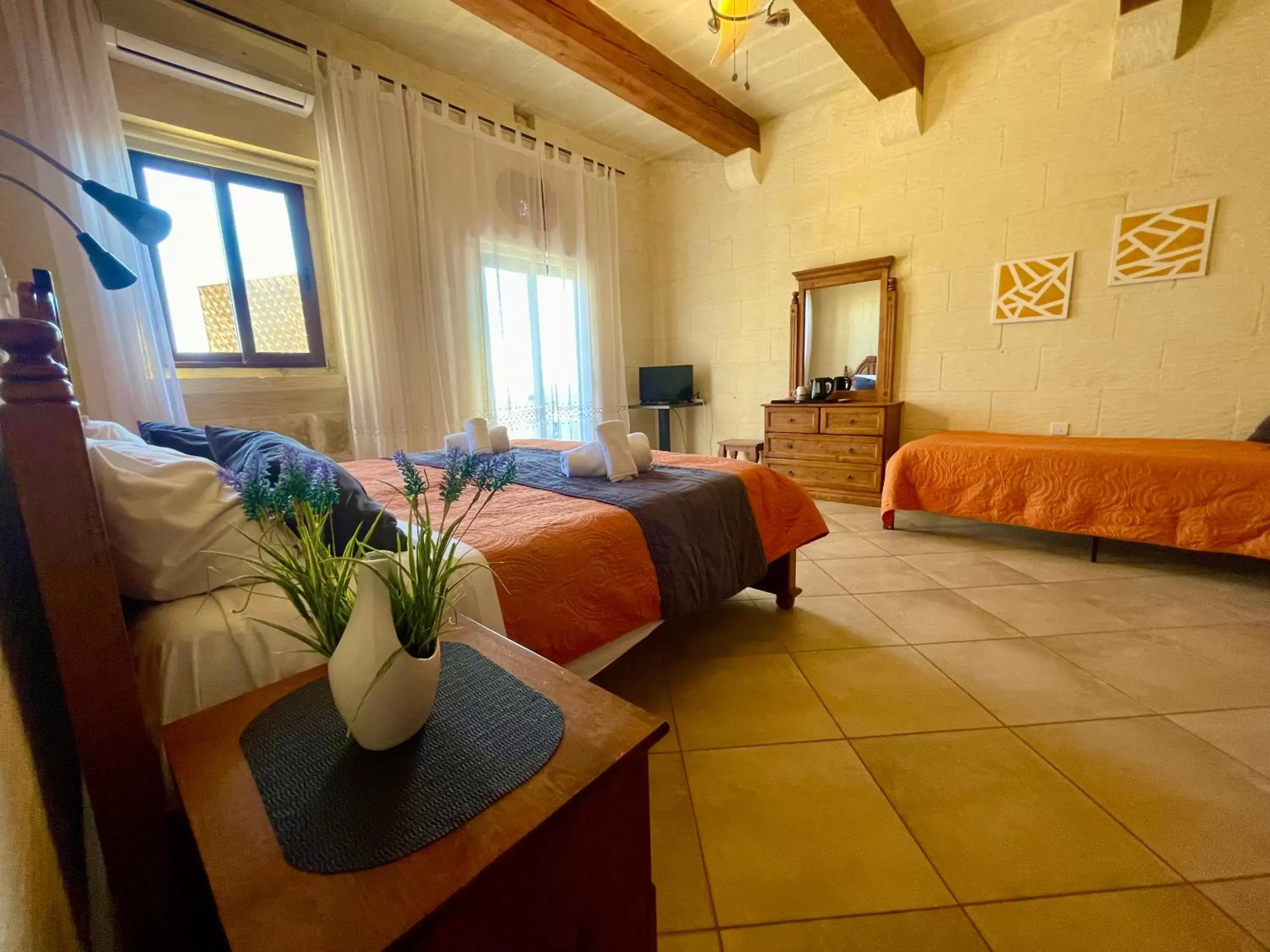 Triple Room with Private External Bathroom in Ferrieha B&B Triple Room with Private External Bathroom in Ferrieha B&B